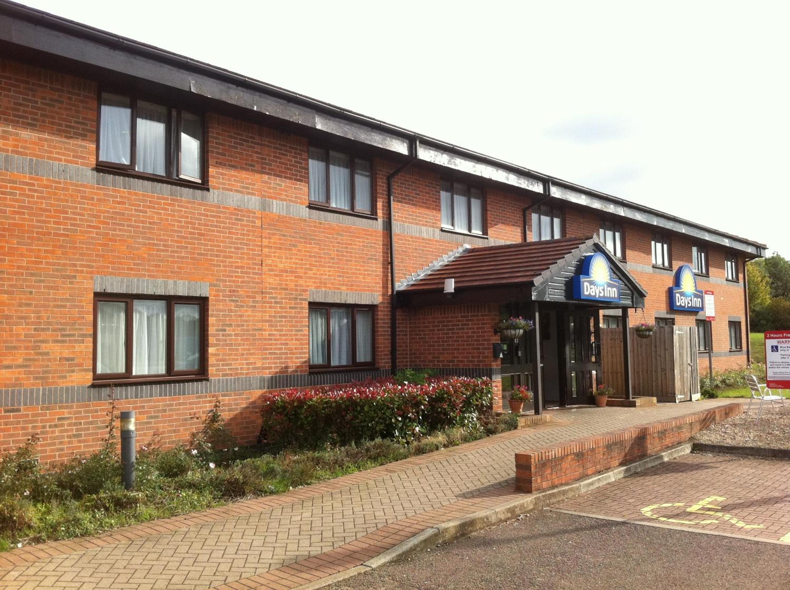 Warwick Vacations - Days Inn Hotel Warwick South - Southbound M40 - Property Image 13