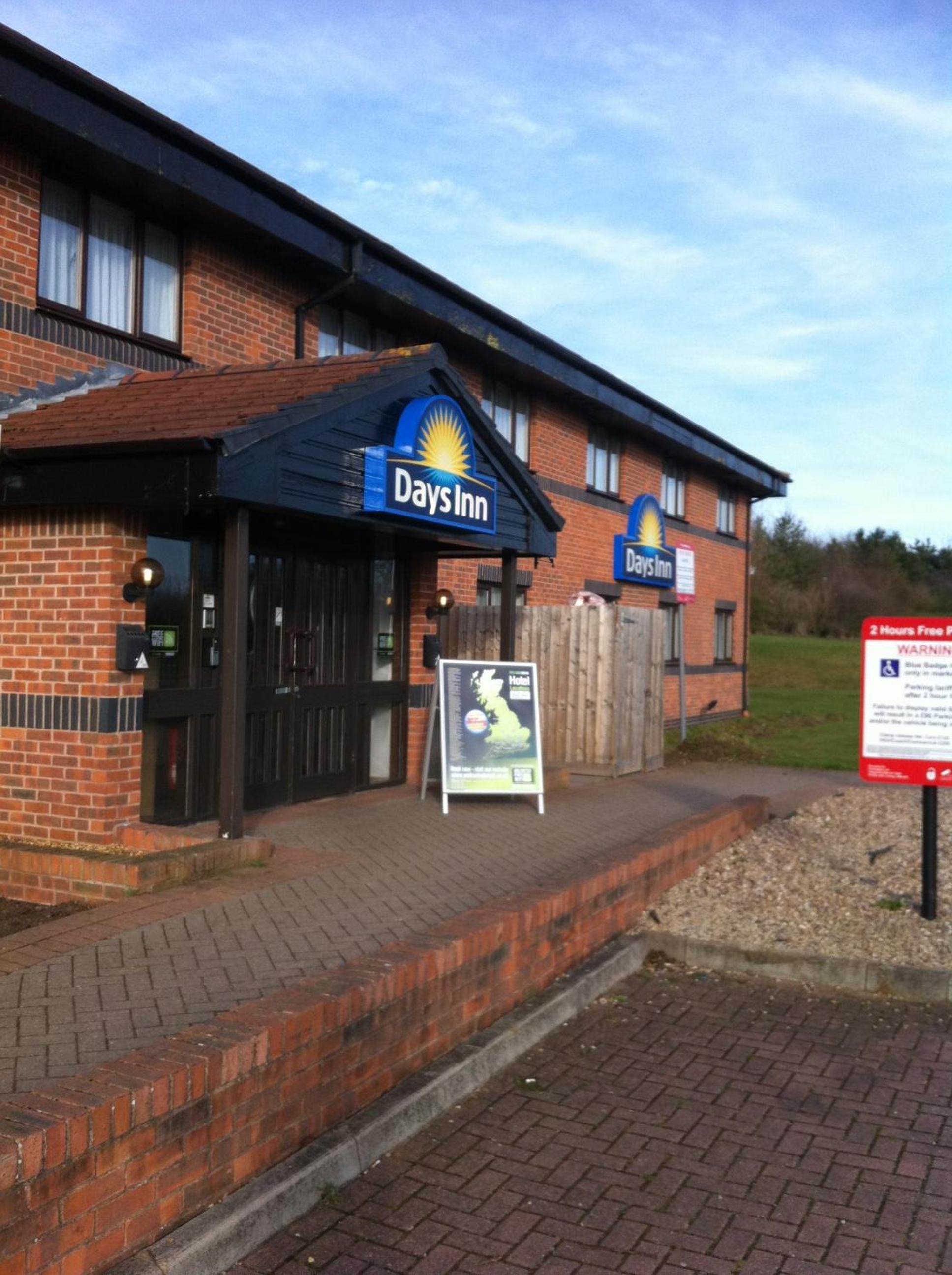 Warwick Vacations - Days Inn Hotel Warwick South - Southbound M40 - Property Image 5