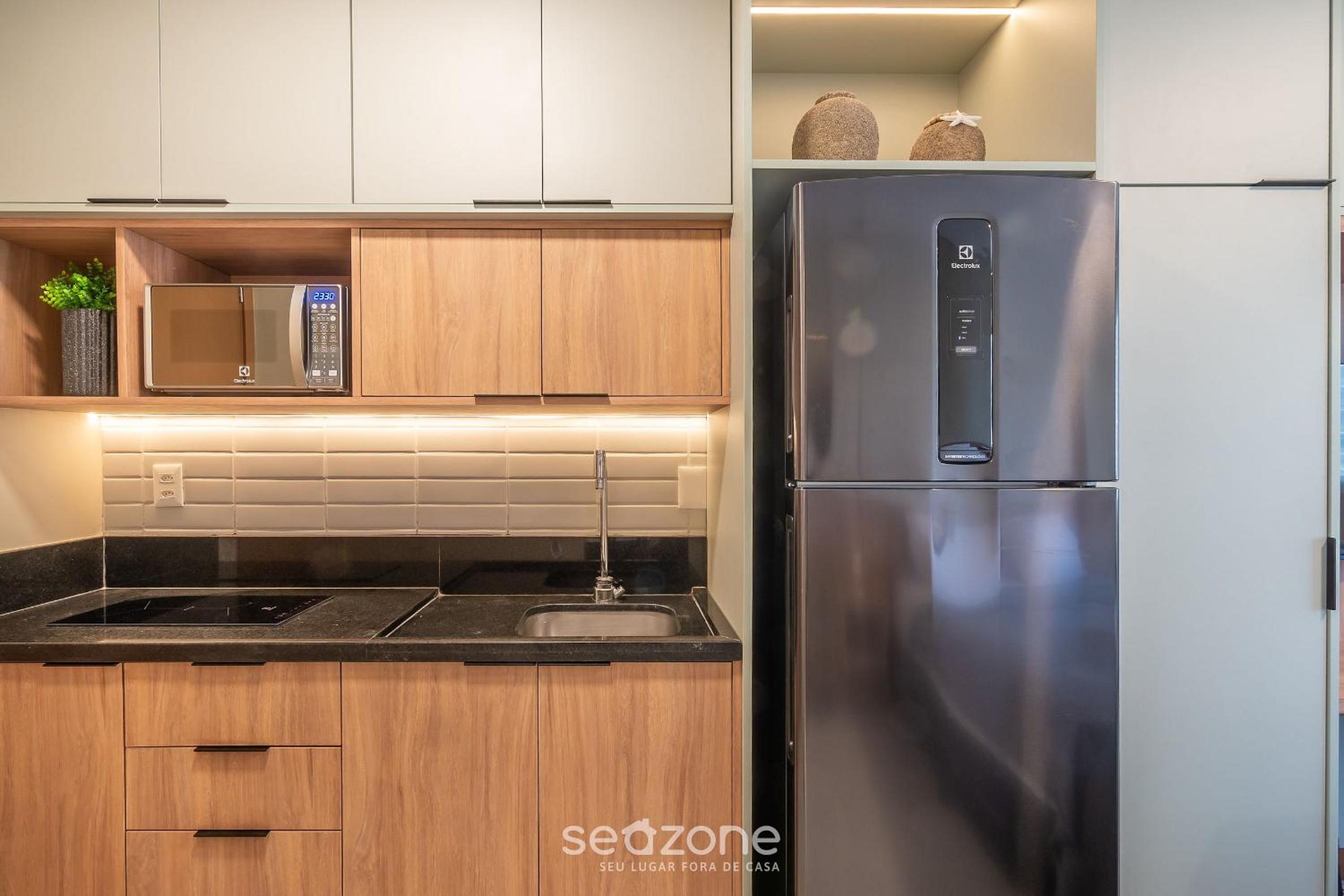 Modern and Fully Equipped Apartments 500m from Barra Beach in Salvador – ZNB