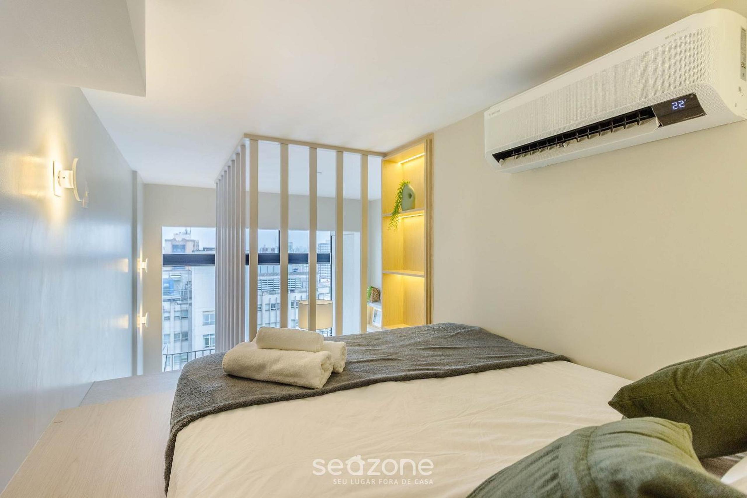 Modern apartments in a building with a pool, 300m from the subway - UOYs