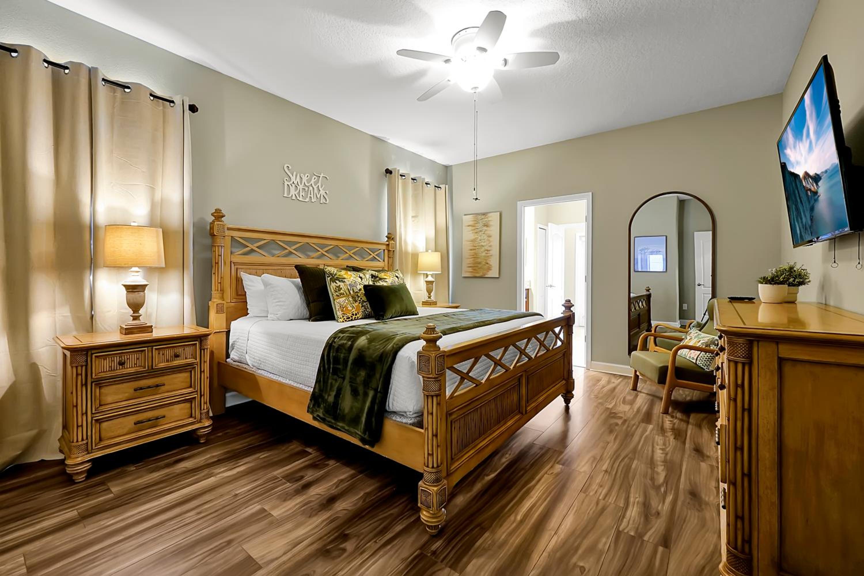 ChampionsGate 8BR Pool Game Room