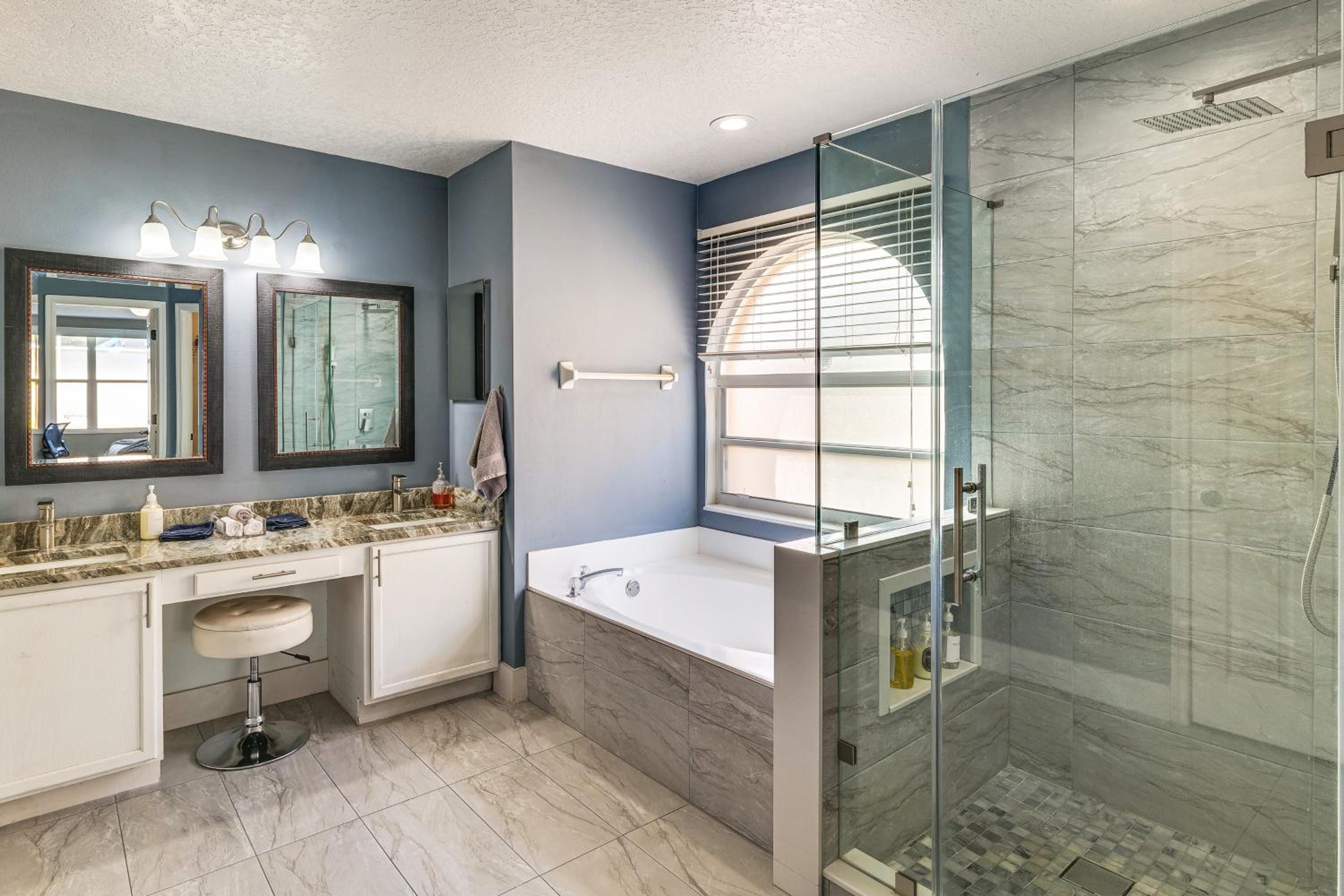 8 Mi to Disney! Family-Friendly Davenport Home