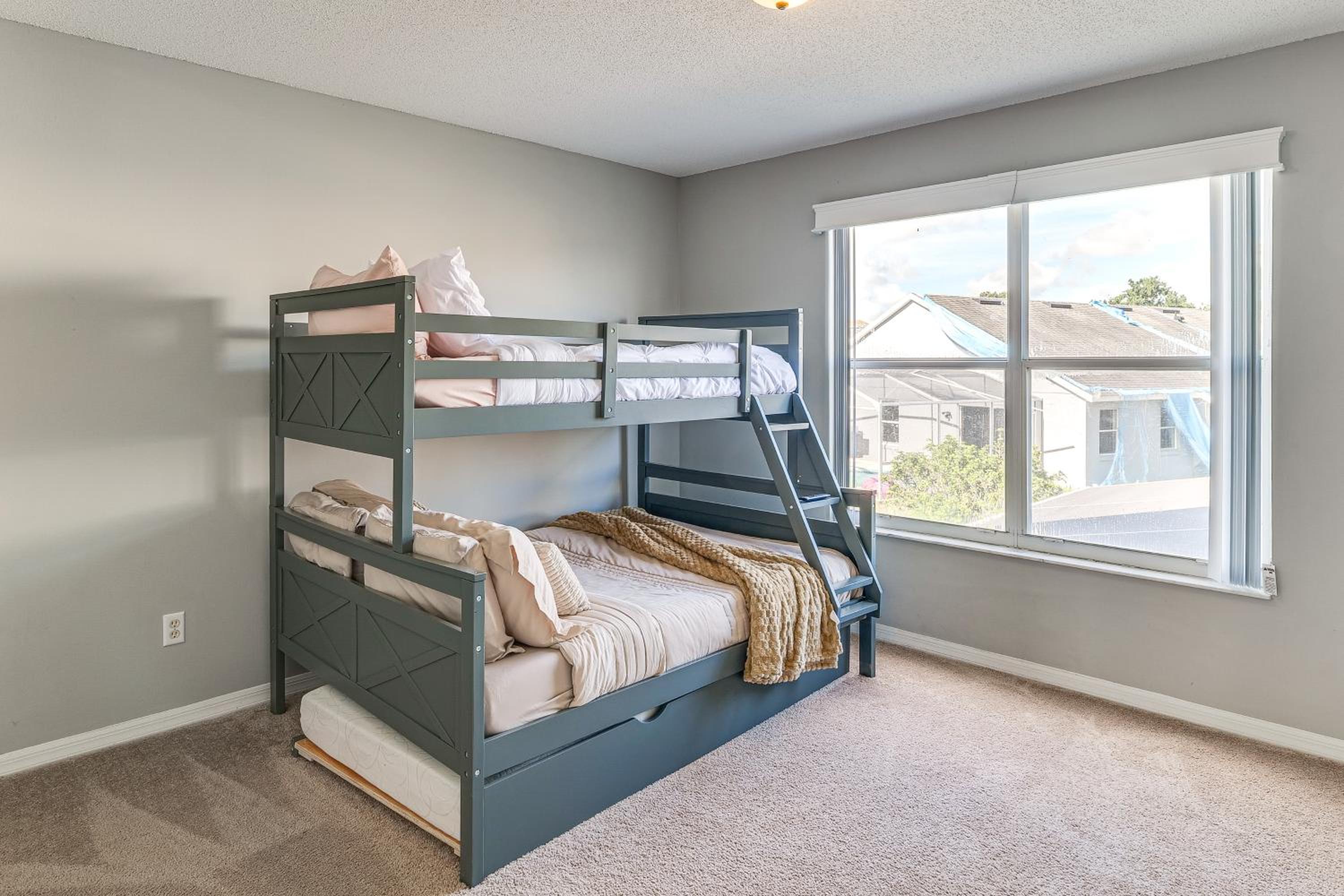 8 Mi to Disney! Family-Friendly Davenport Home