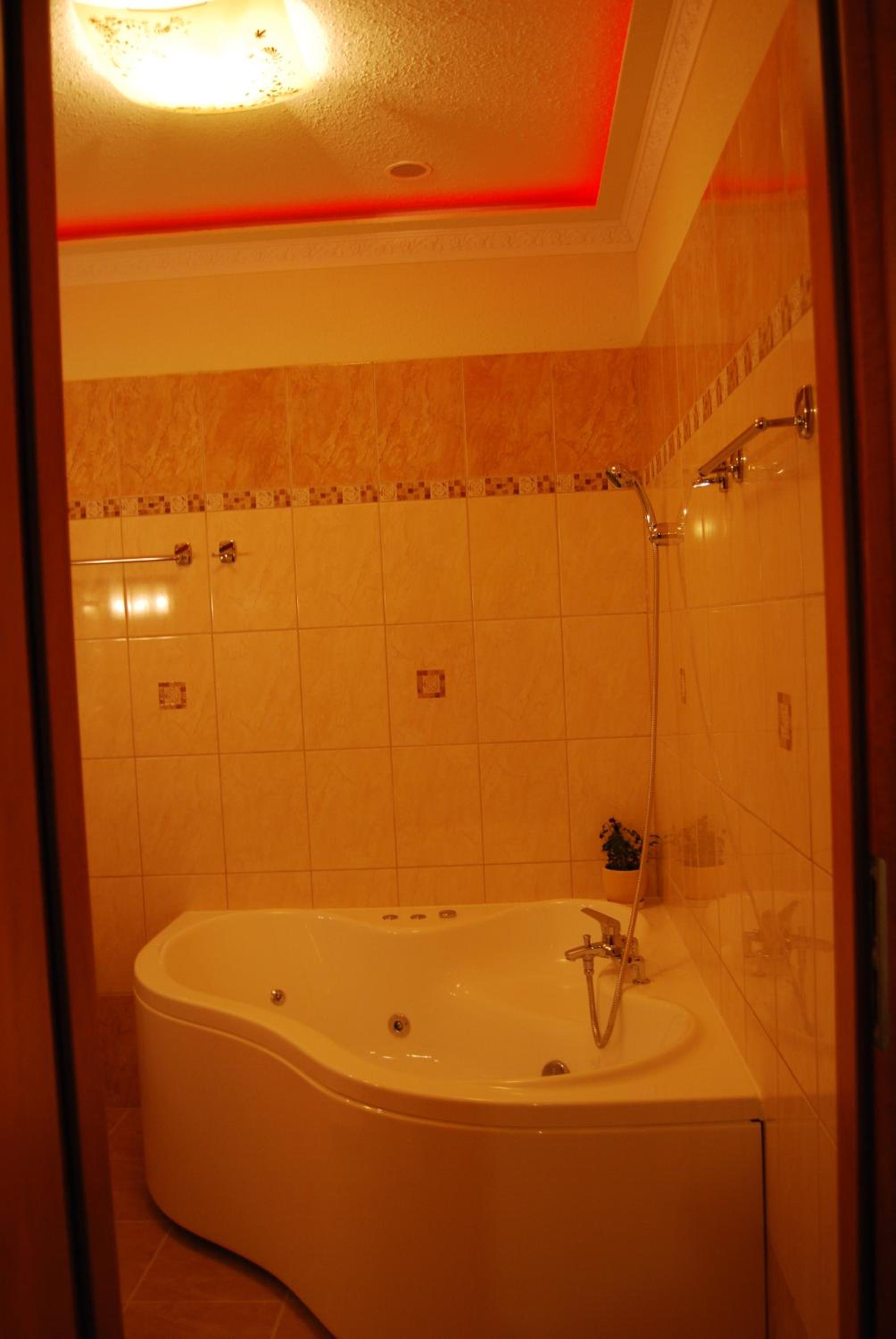 Photo 61