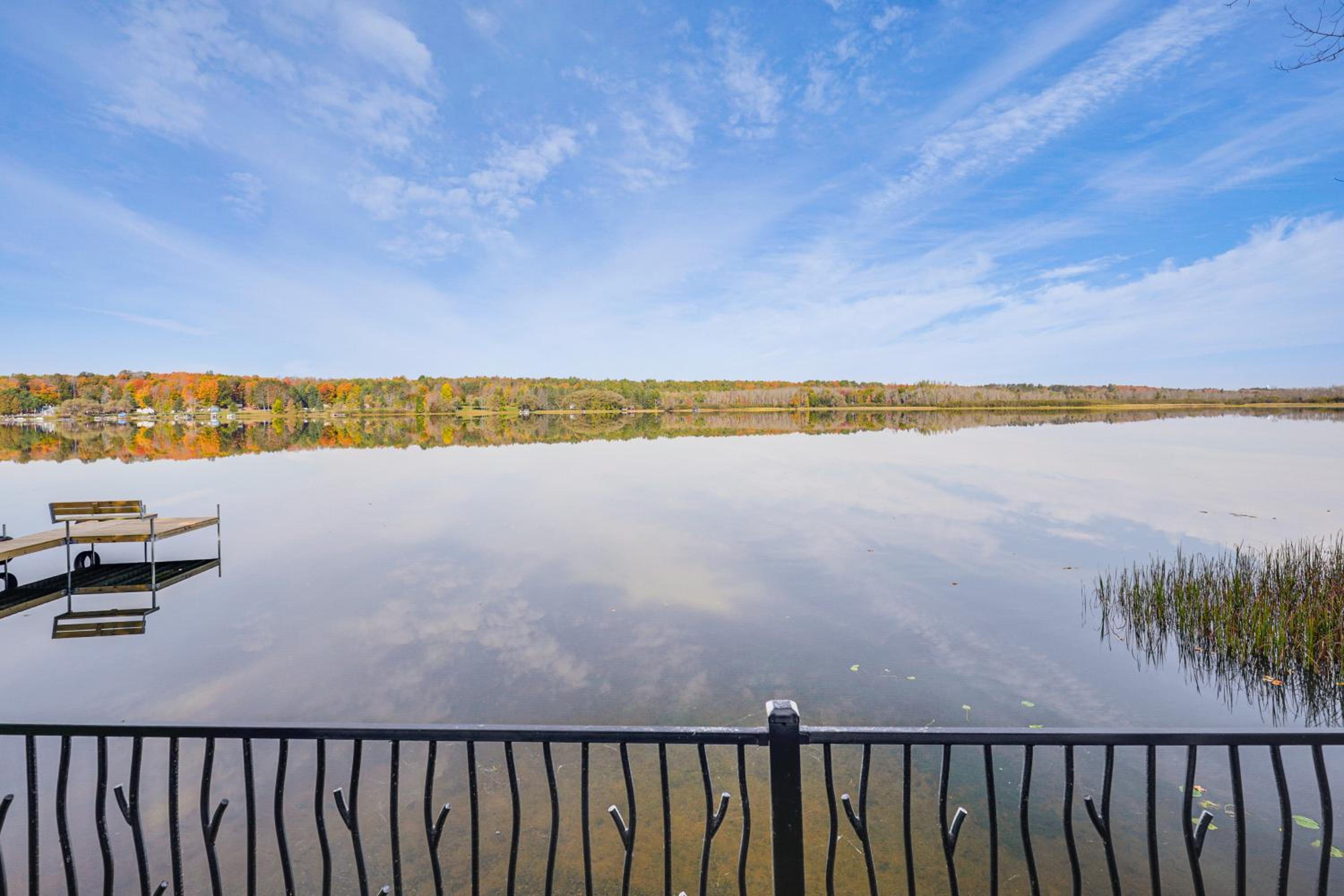 Waters Edge Retreat on Butternut Lake!