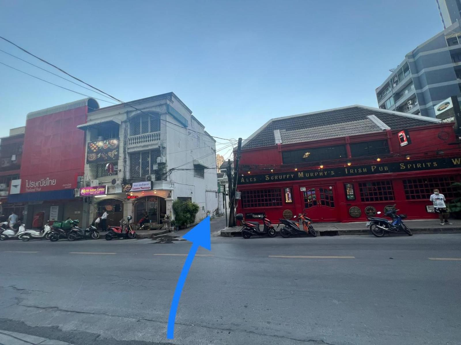 Ree House- Sukhumvit 23