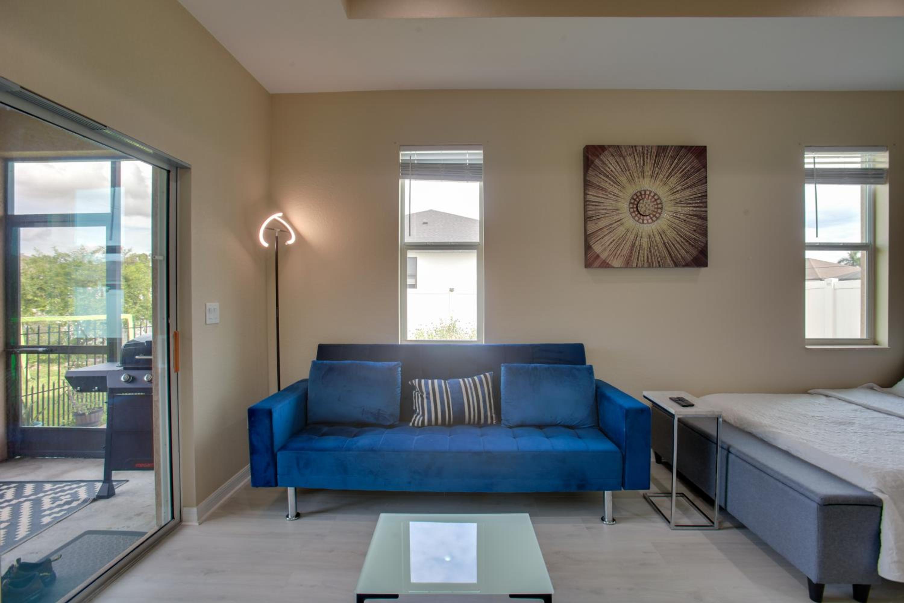 Cozy Couples Retreat with Porch in Cape Coral!