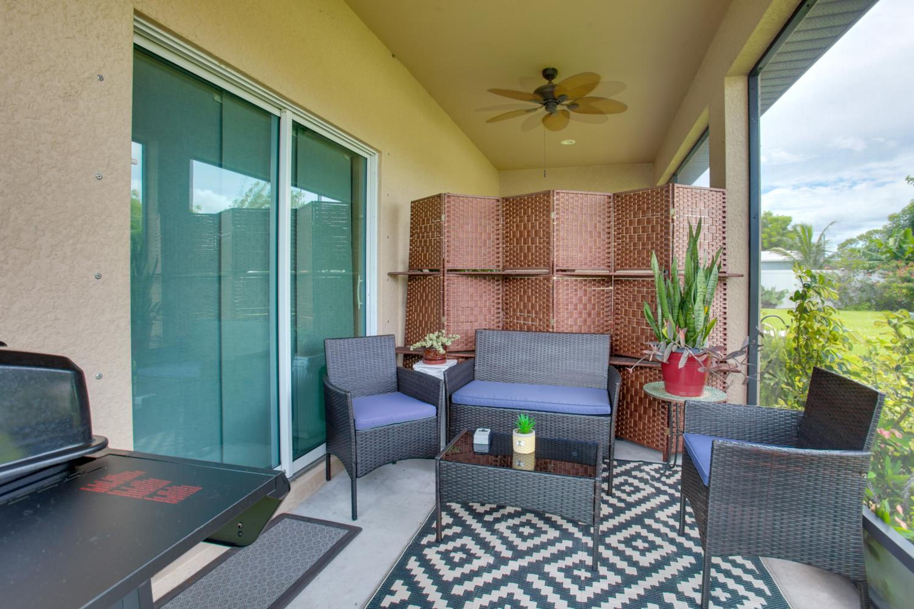 Cozy Couples Retreat with Porch in Cape Coral!