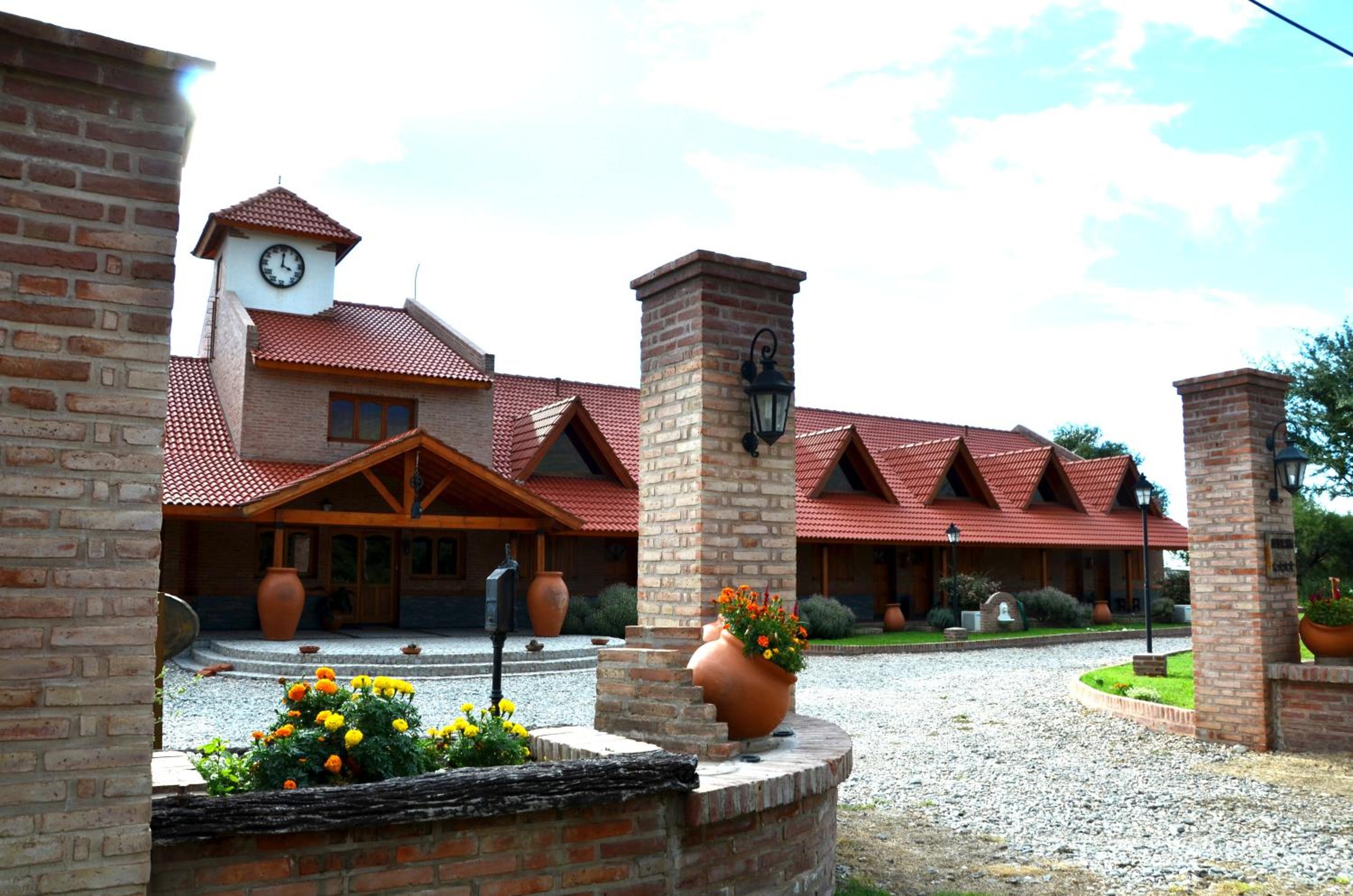 Lauquen Pilmaiquen y spa