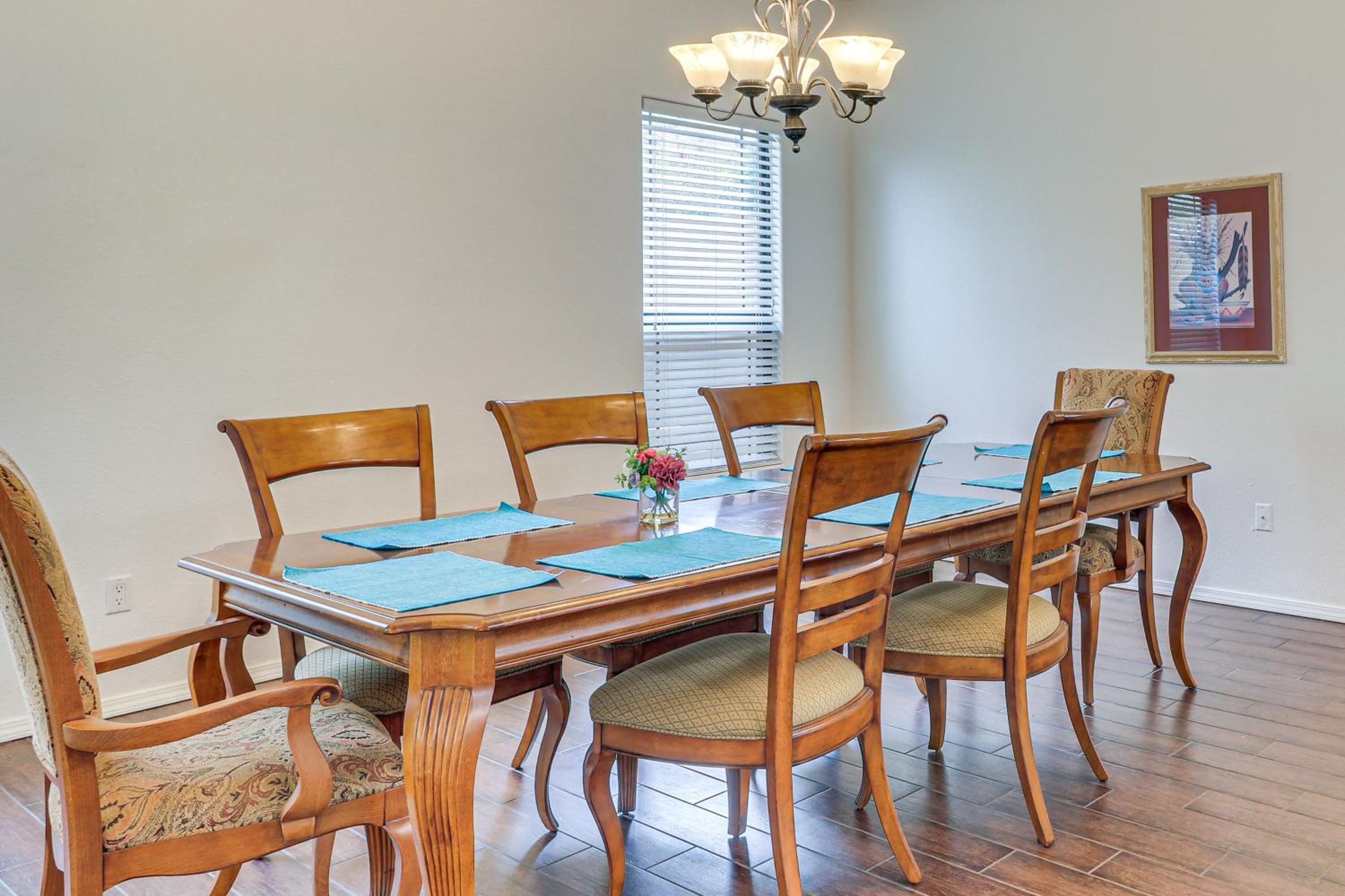 Easy ABQ Access Large Family Home with Patio and Yard