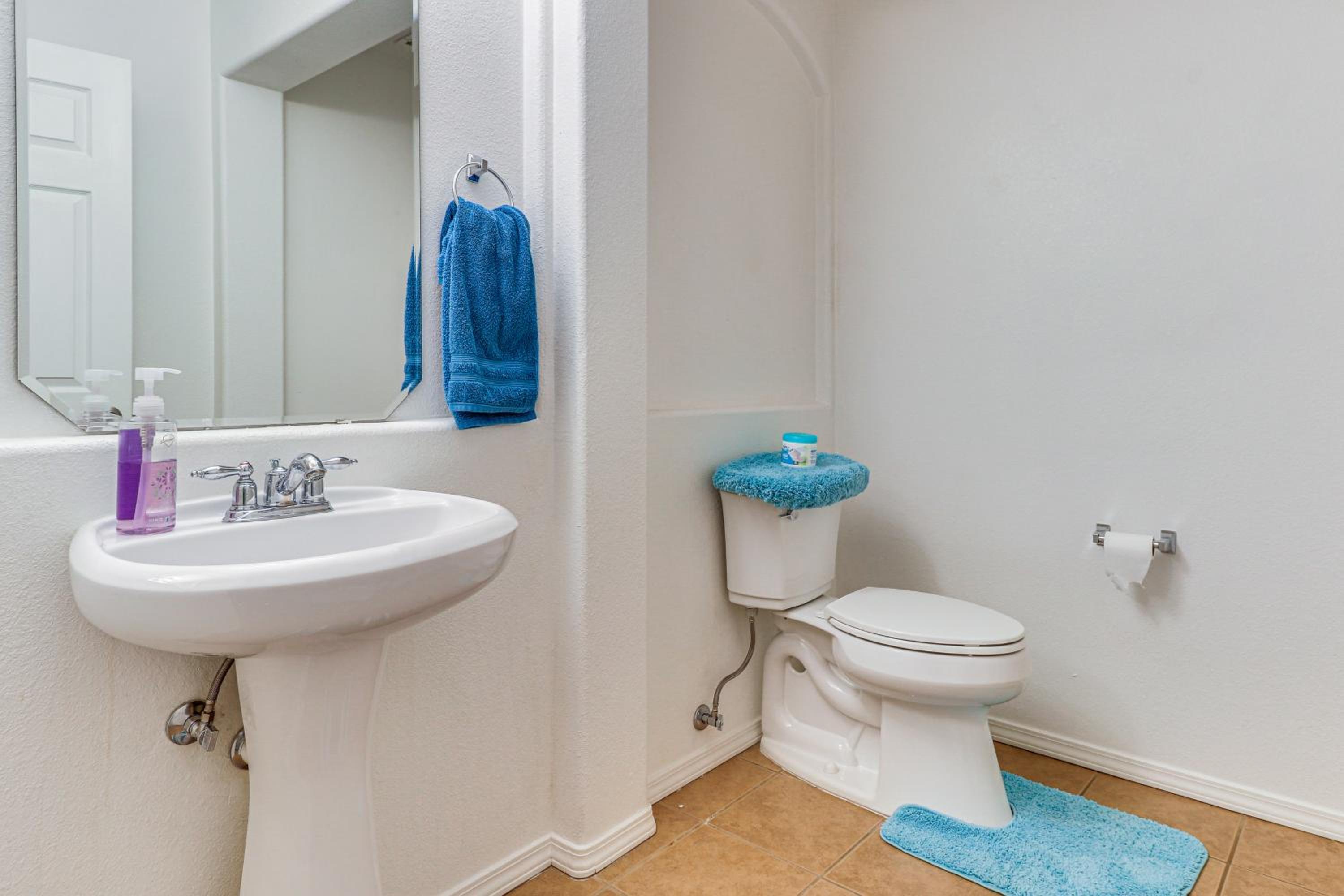 Easy ABQ Access Large Family Home with Patio and Yard