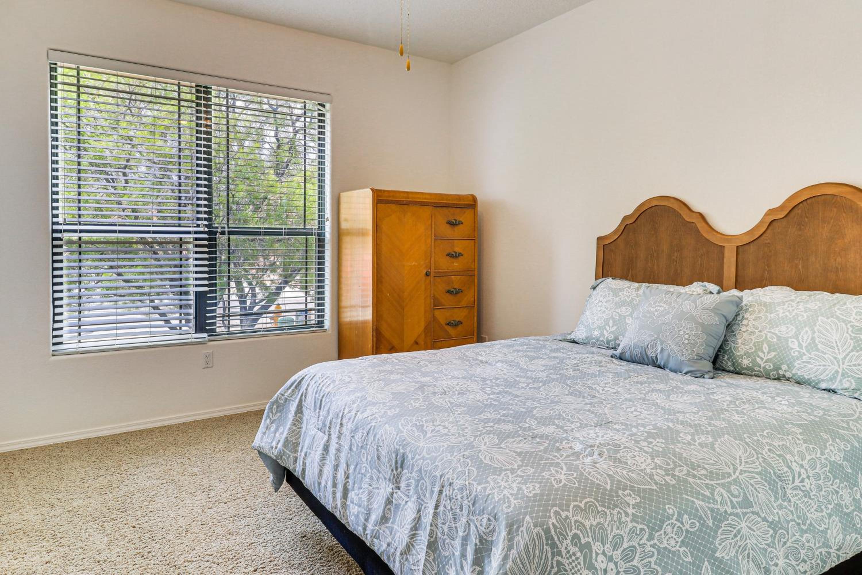 Easy ABQ Access Large Family Home with Patio and Yard