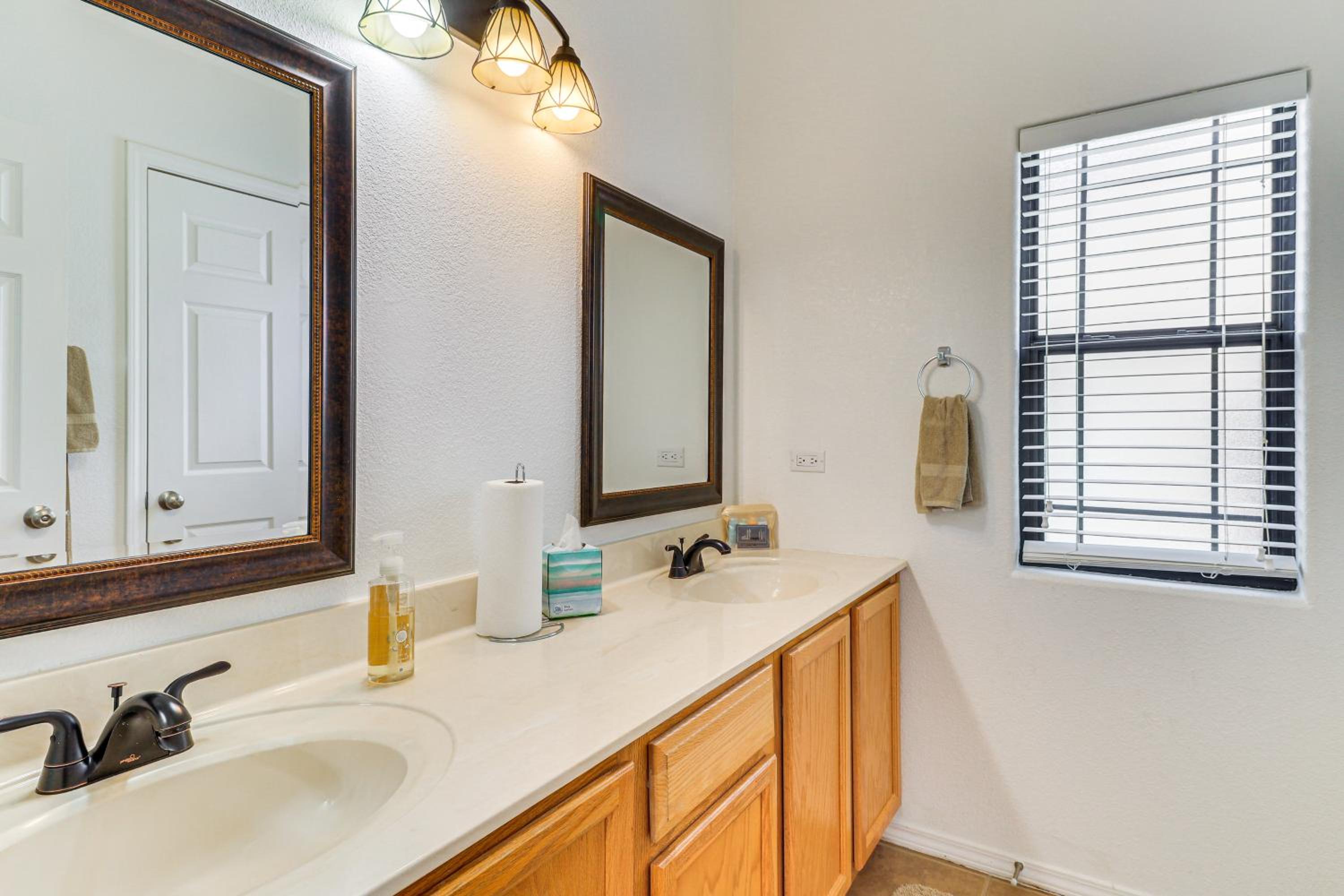 Easy ABQ Access Large Family Home with Patio and Yard