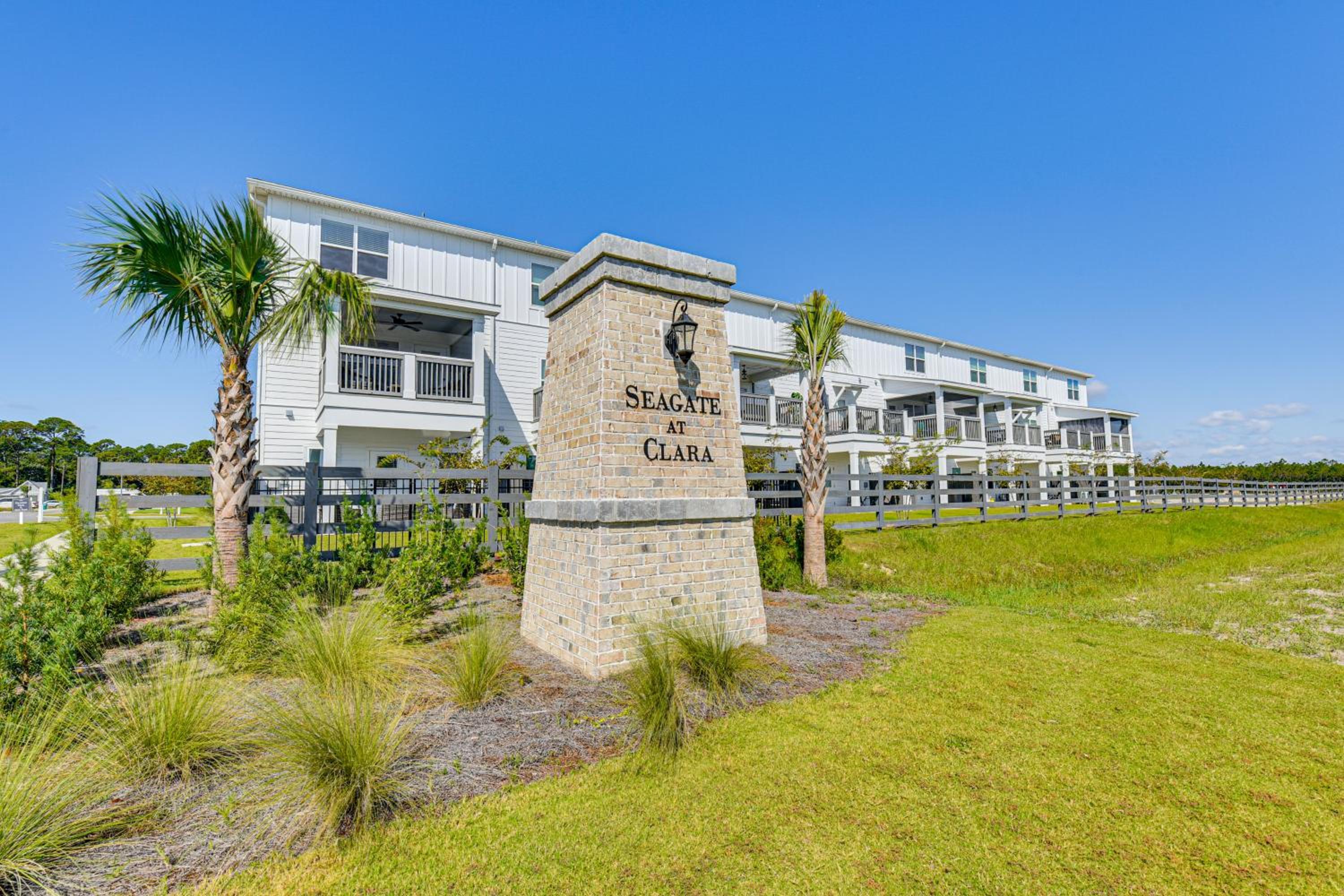 Easy Beach Access New PCB Retreat with Resort Pool!