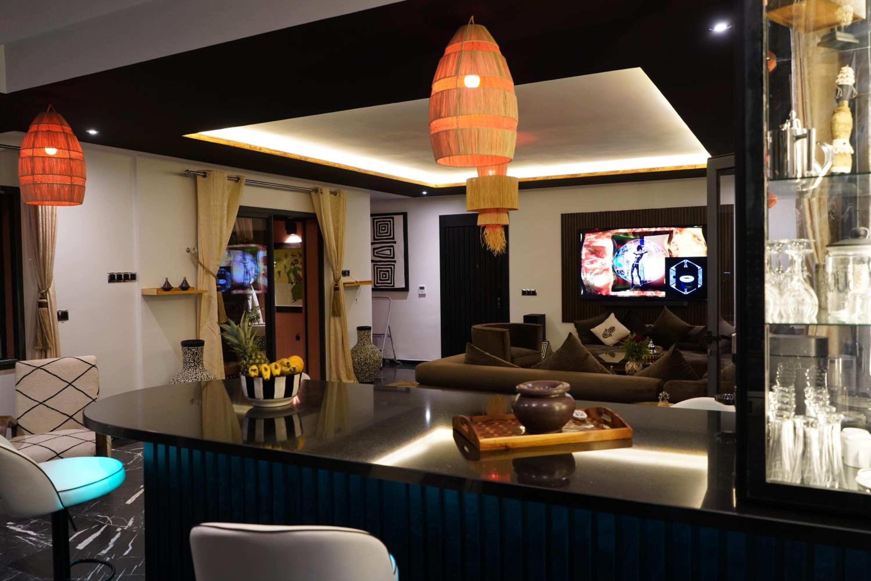 Design Art Gallery Apartment Marrakech swimming pool on the Roof
