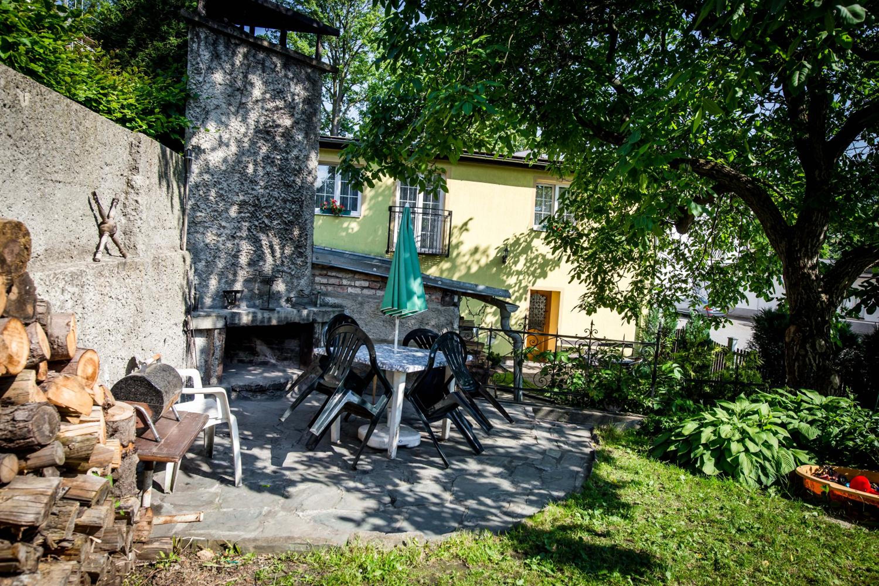 Photo 12
