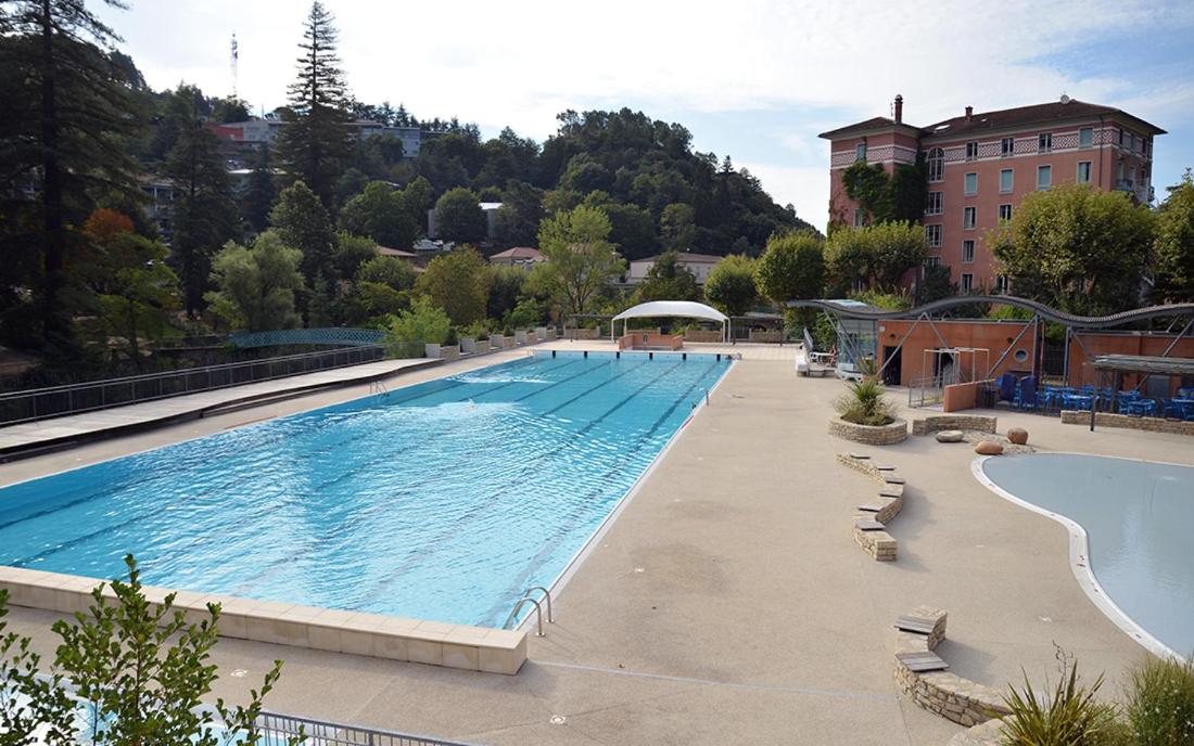 T2 proche Thermes Vals Idéal curistes et familles