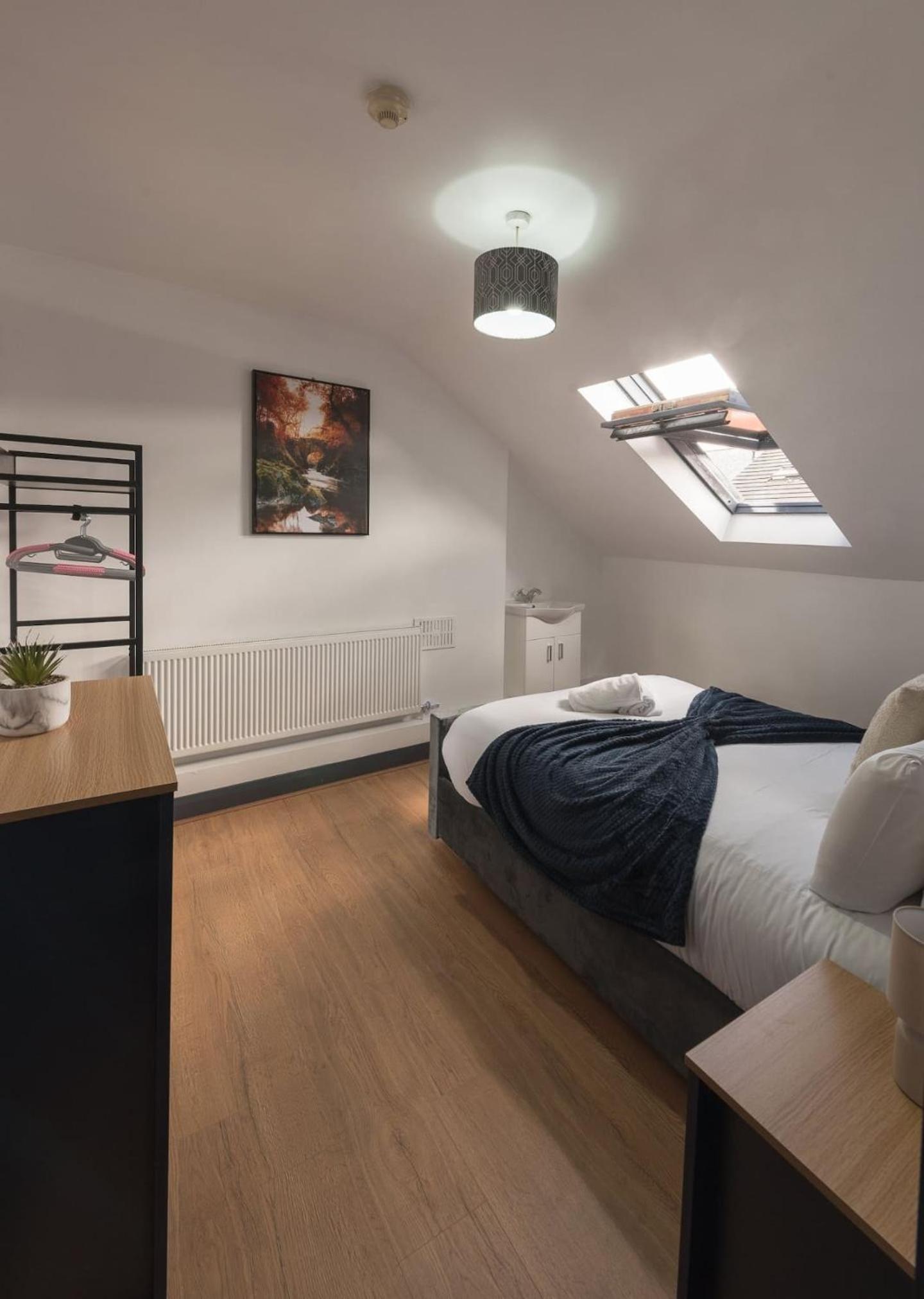 5br Charming House