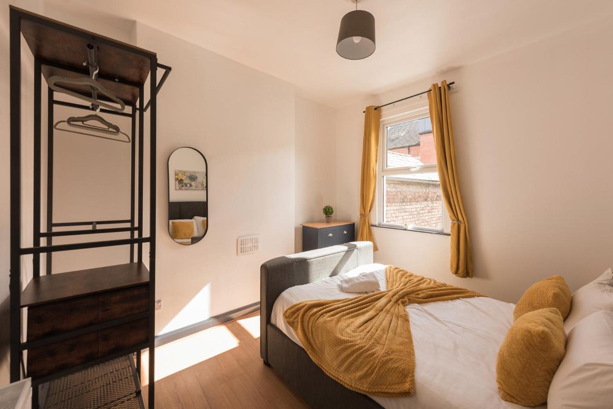 5br Charming House