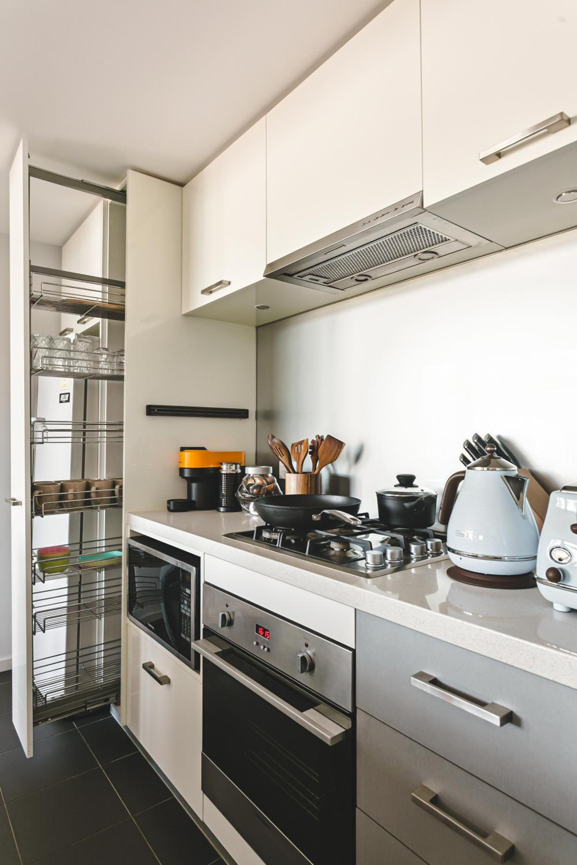City Views, Beaufort St, 120sqm, Multiple Beds