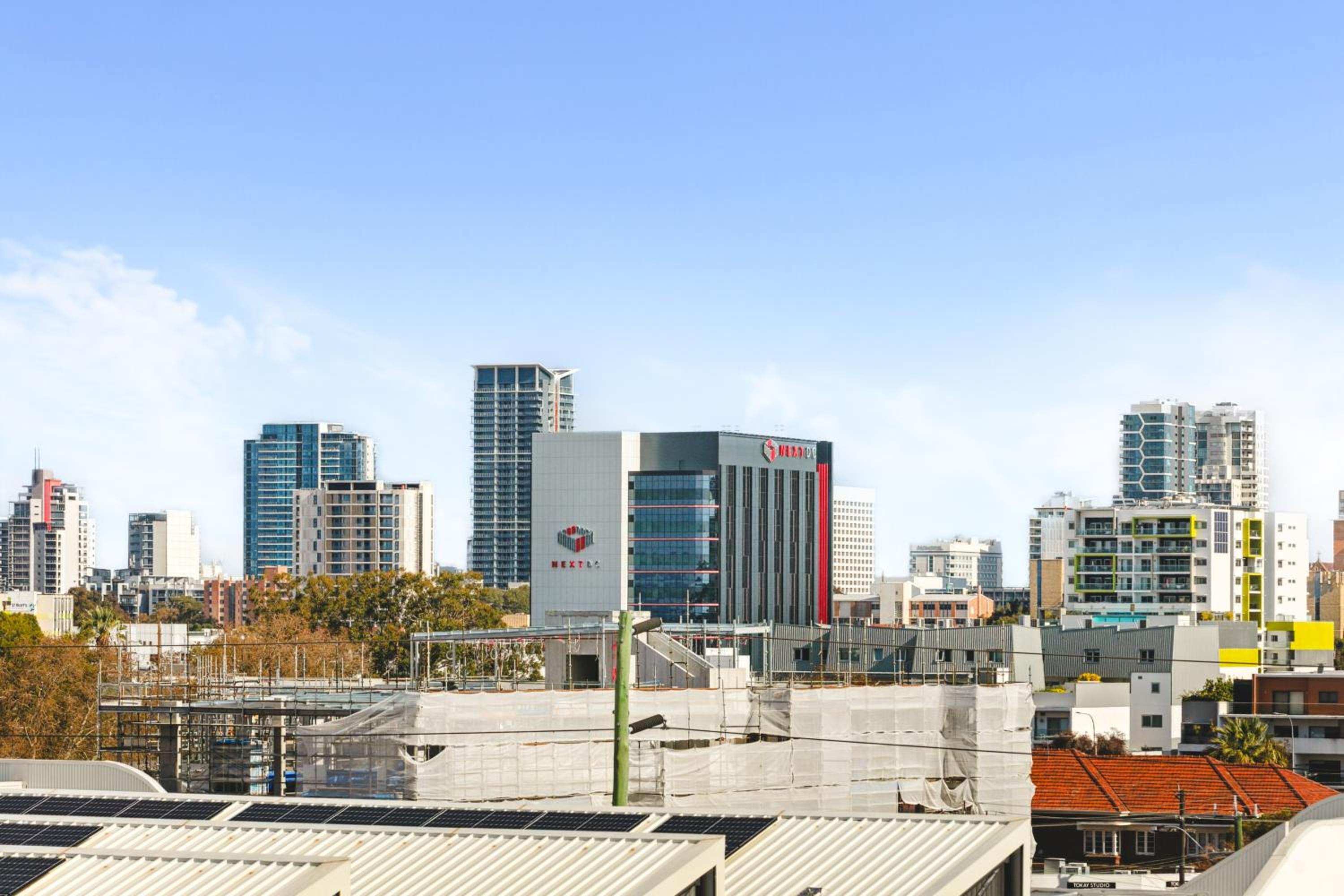 City Views, Beaufort St, 120sqm, Multiple Beds