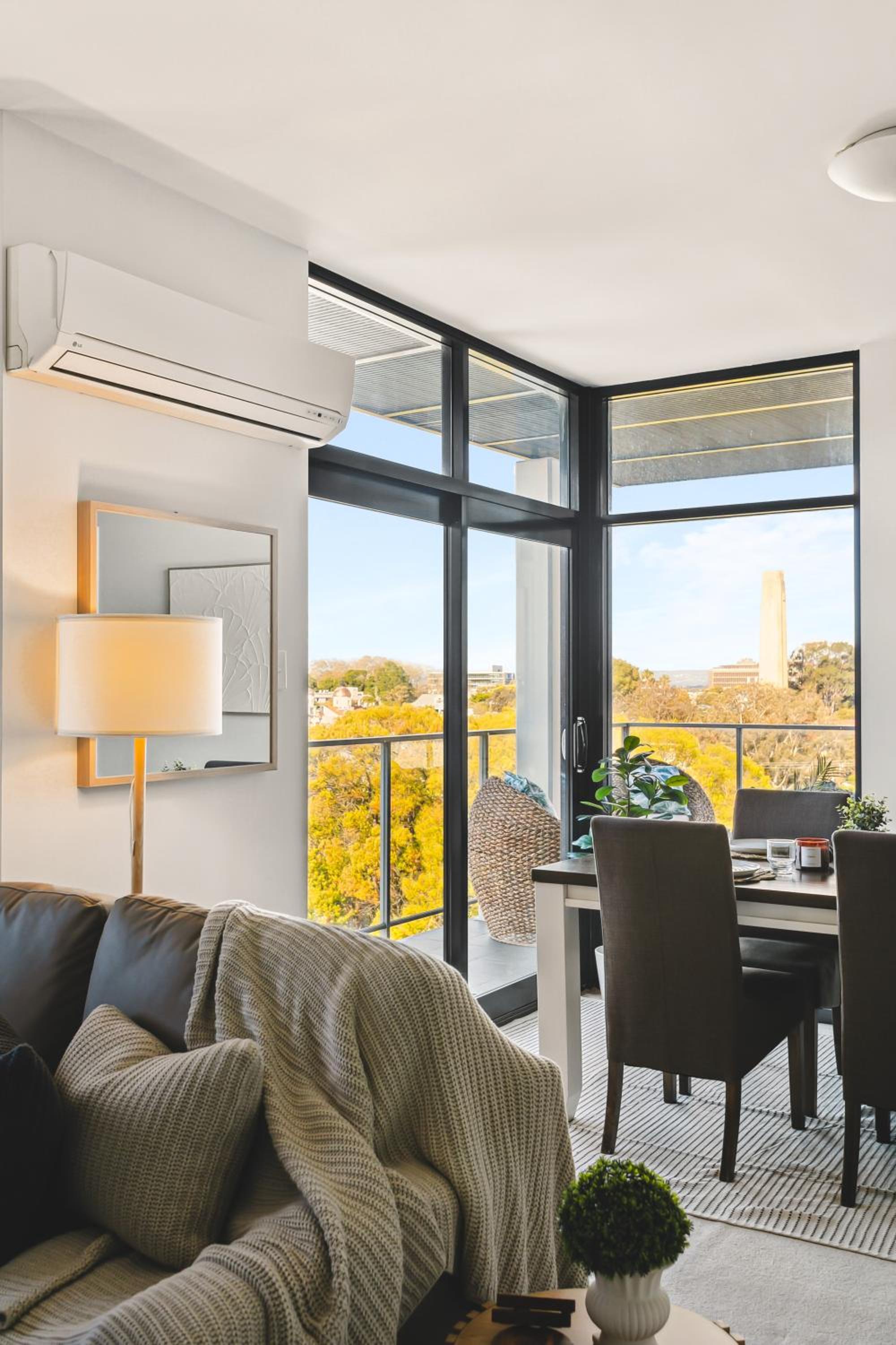 City Views, Beaufort St, 120sqm, Multiple Beds