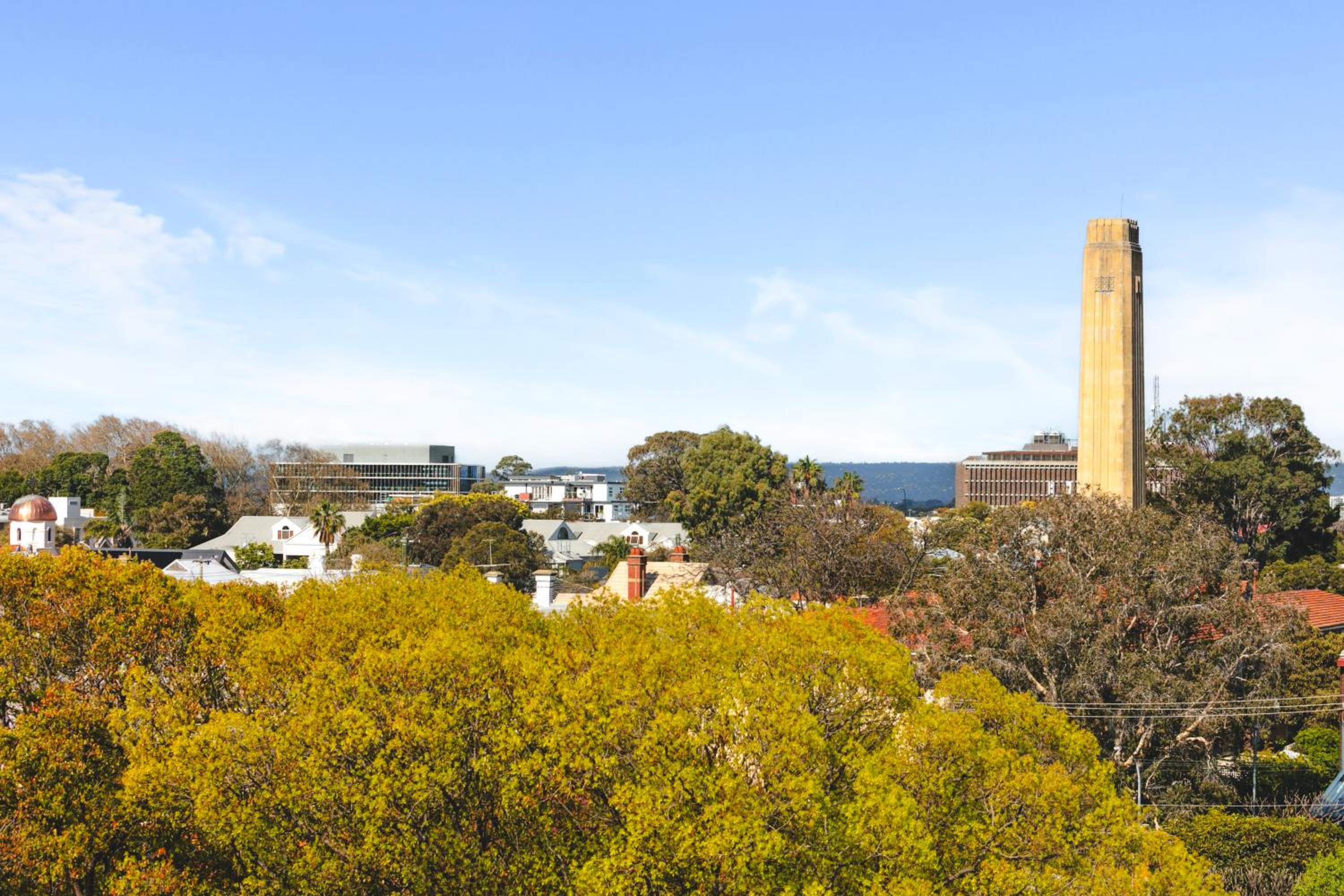 City Views, Beaufort St, 120sqm, Multiple Beds