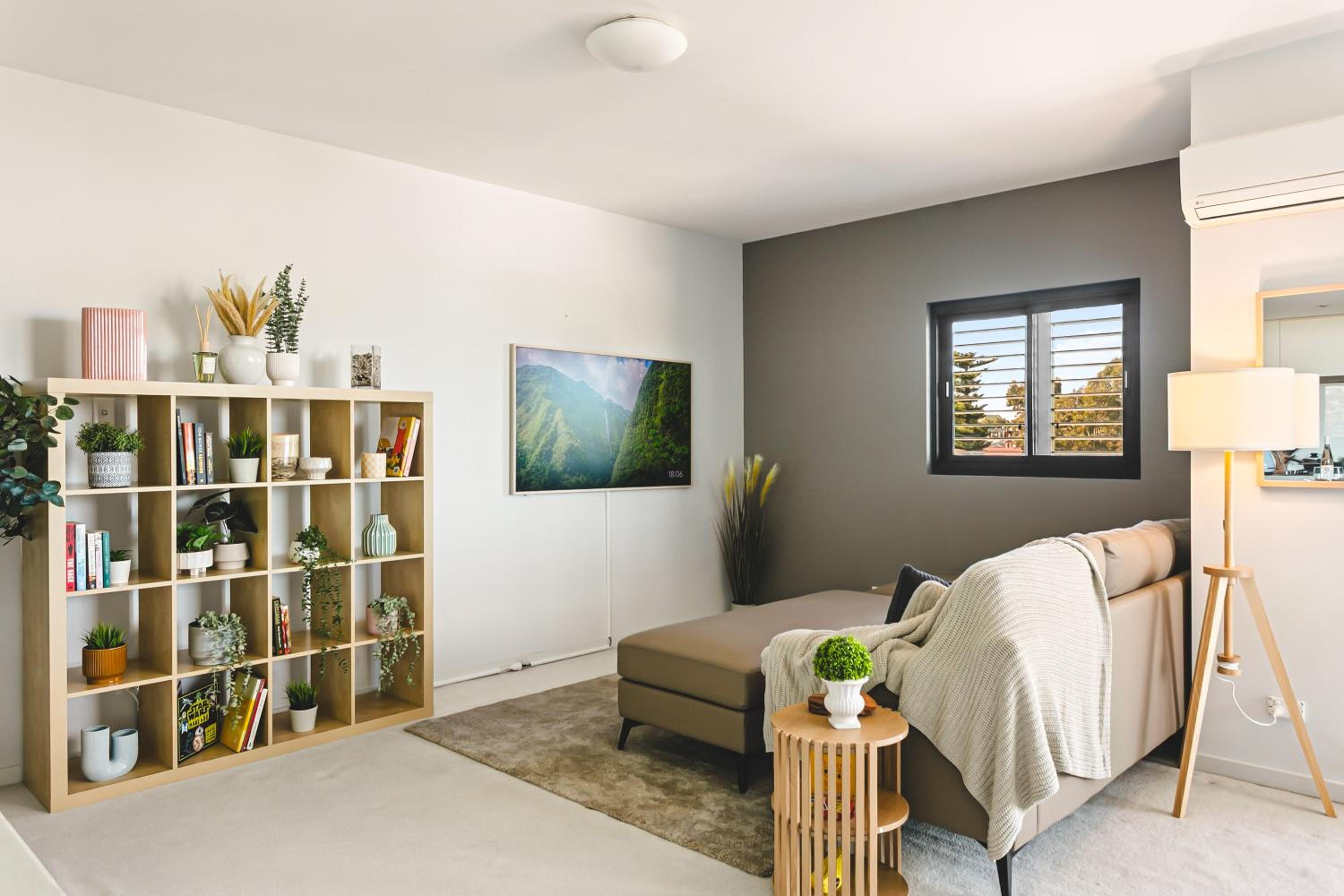 City Views, Beaufort St, 120sqm, Multiple Beds