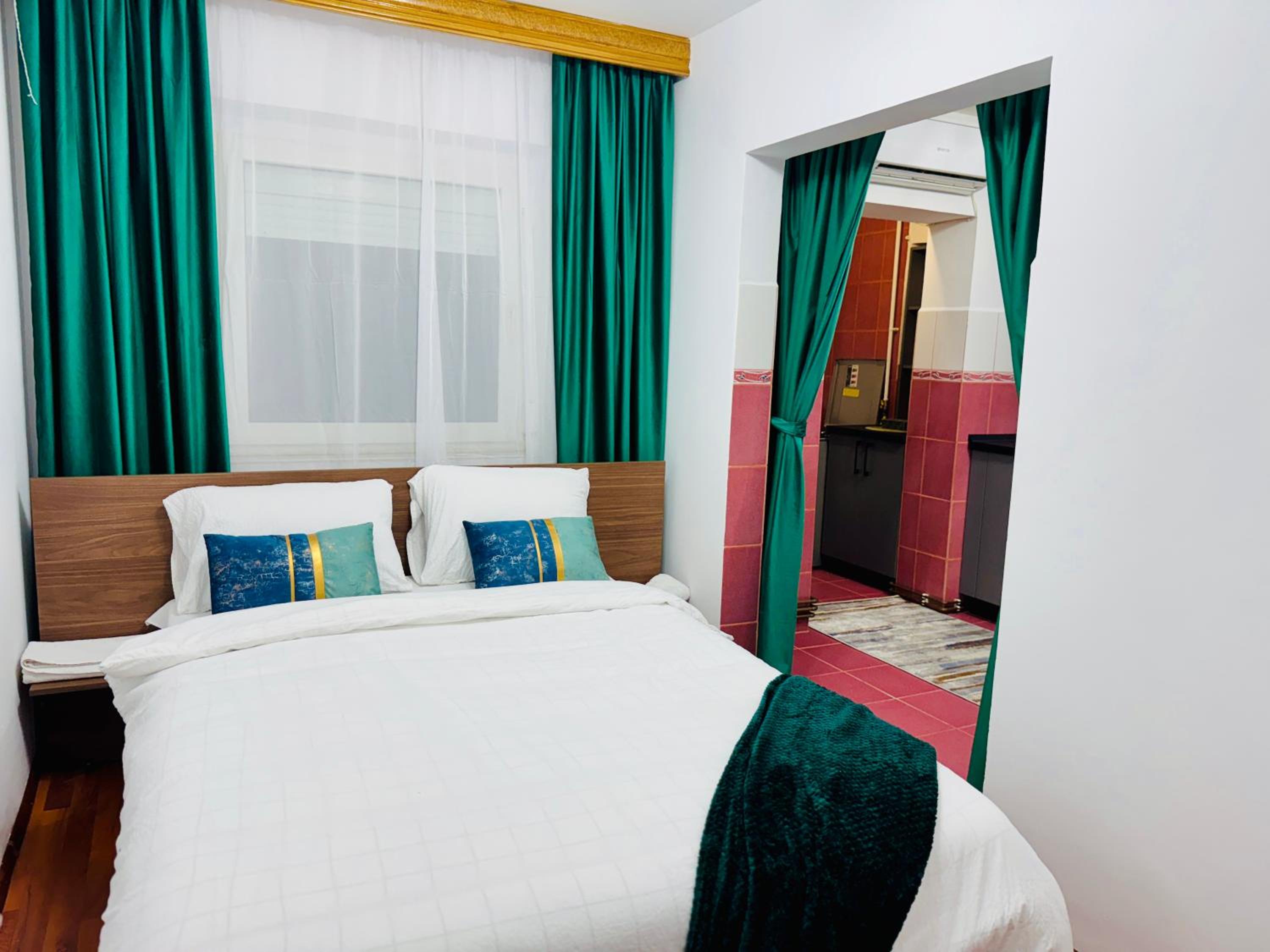 SHoliday Luxury Apartament Modern cu 2 Dormitoare