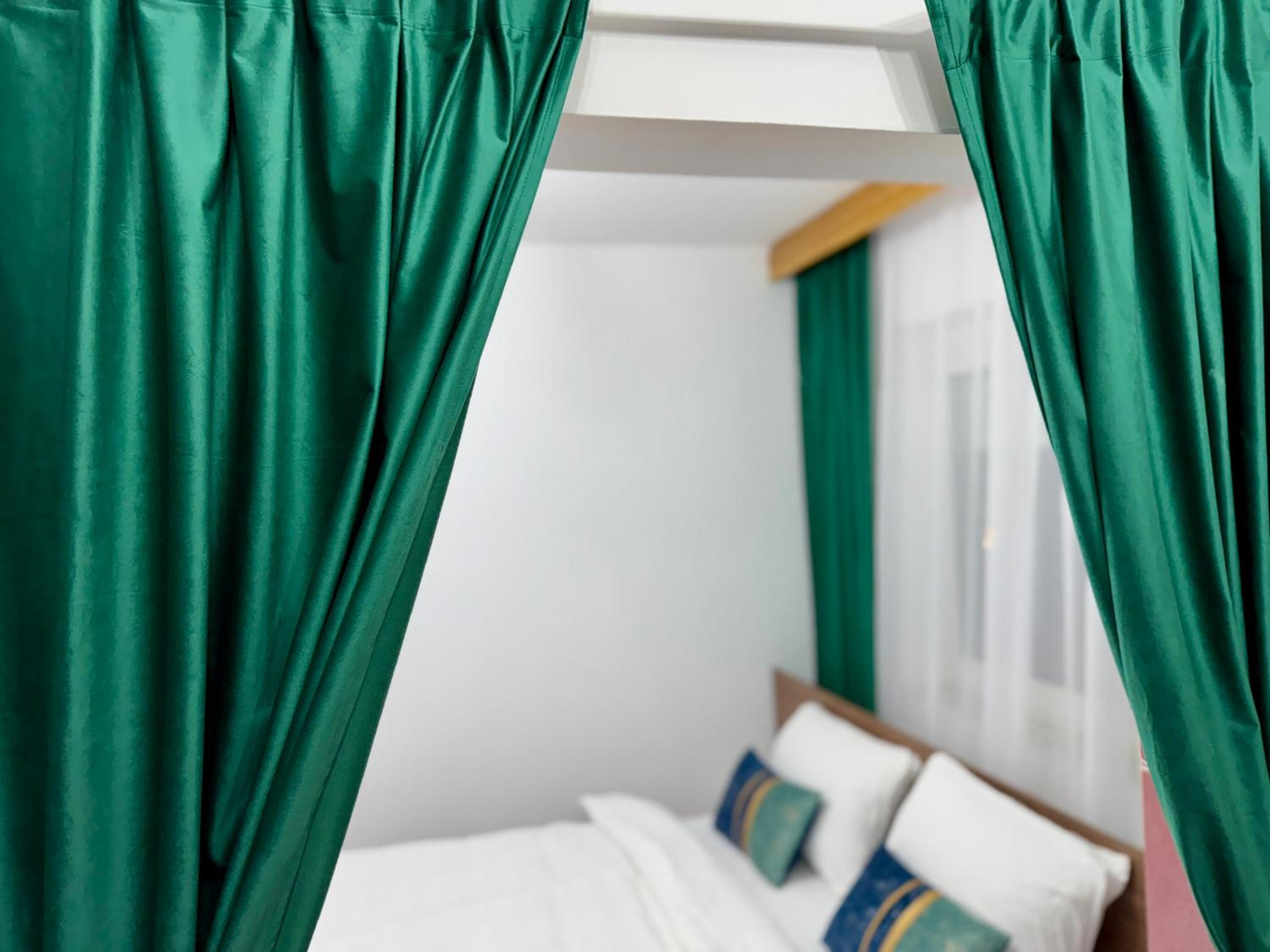 SHoliday Luxury Apartament Modern cu 2 Dormitoare