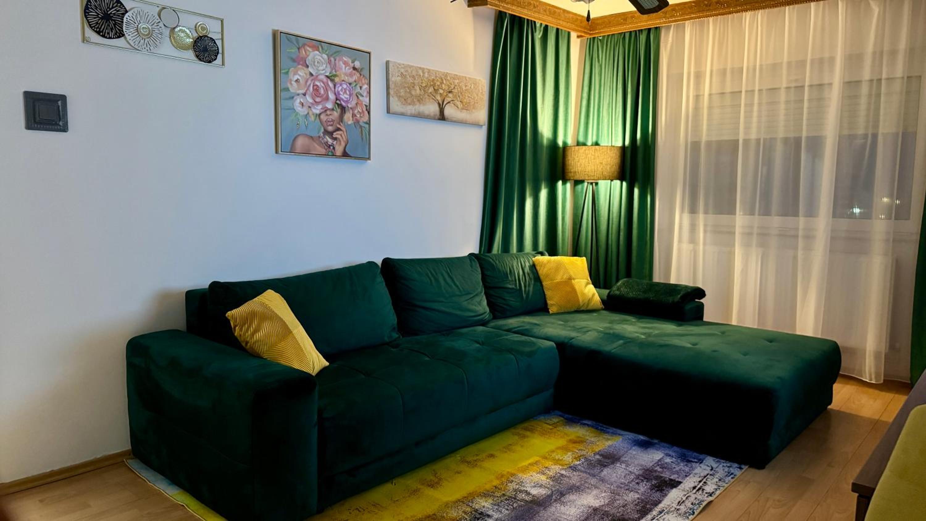 SHoliday Luxury Apartament Modern cu 2 Dormitoare