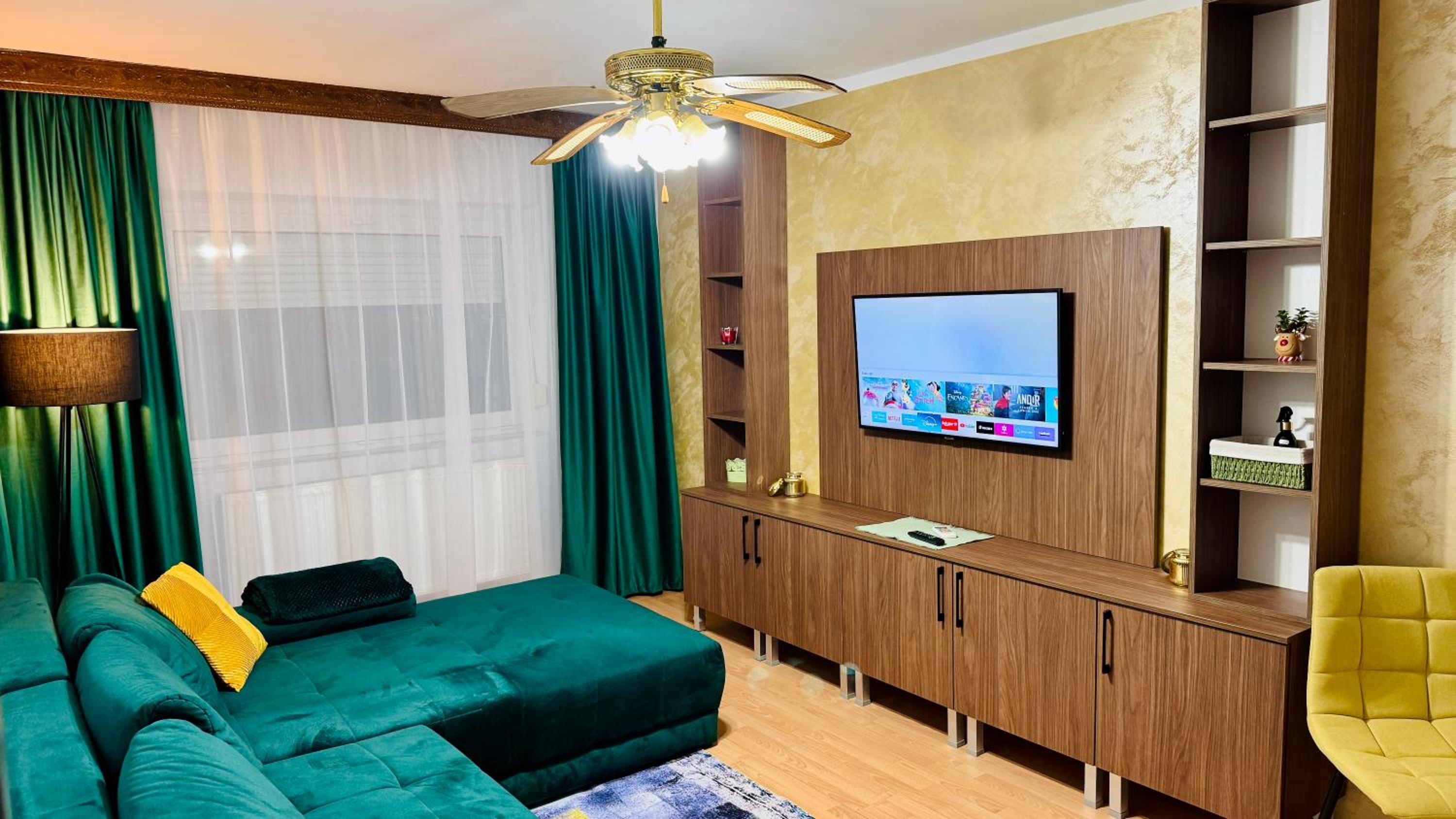 SHoliday Luxury Apartament Modern cu 2 Dormitoare
