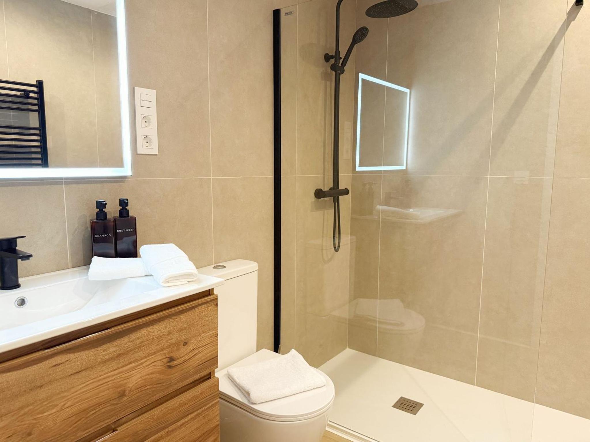 IG30 Apartments