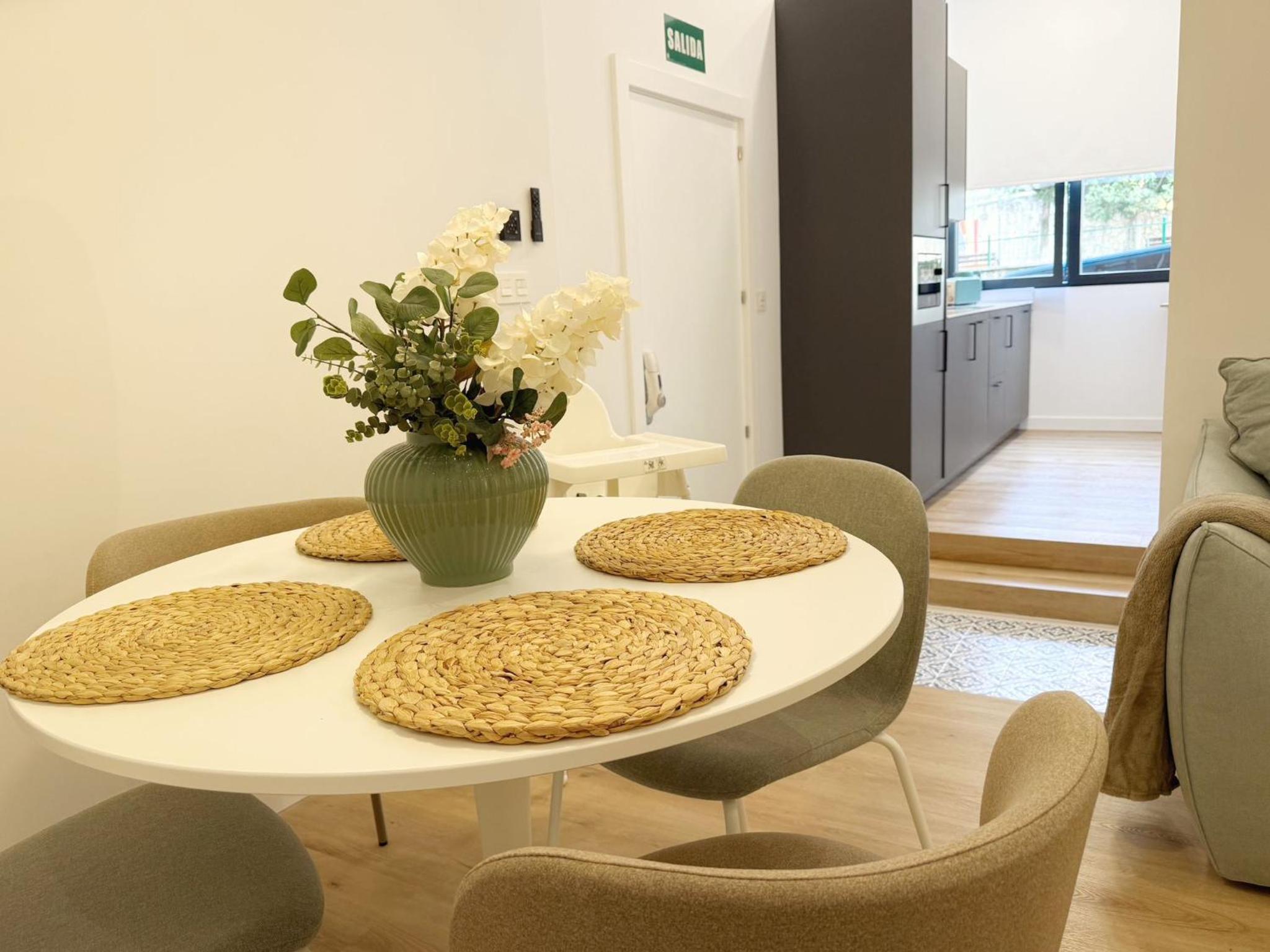 IG30 Apartments