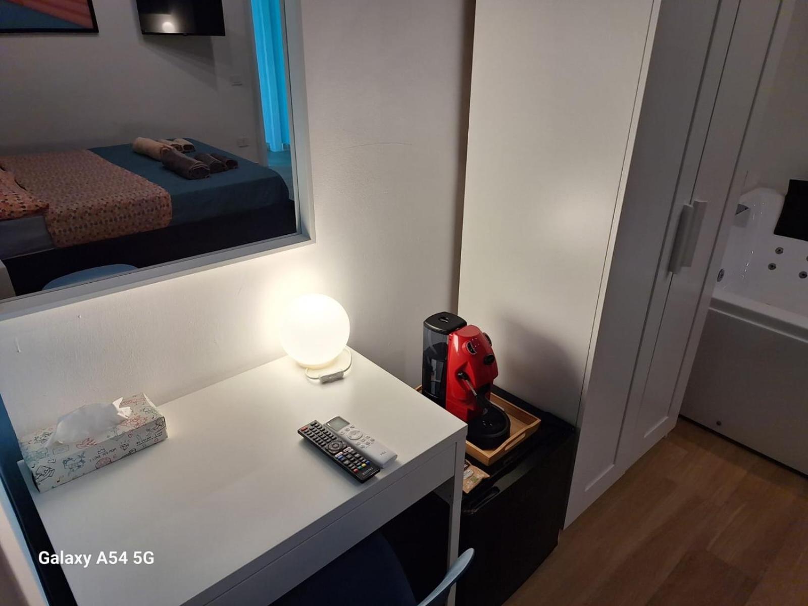 Luxury Suites Glory Tower