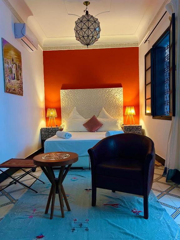 Riad New Moon