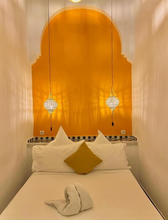 Riad New Moon