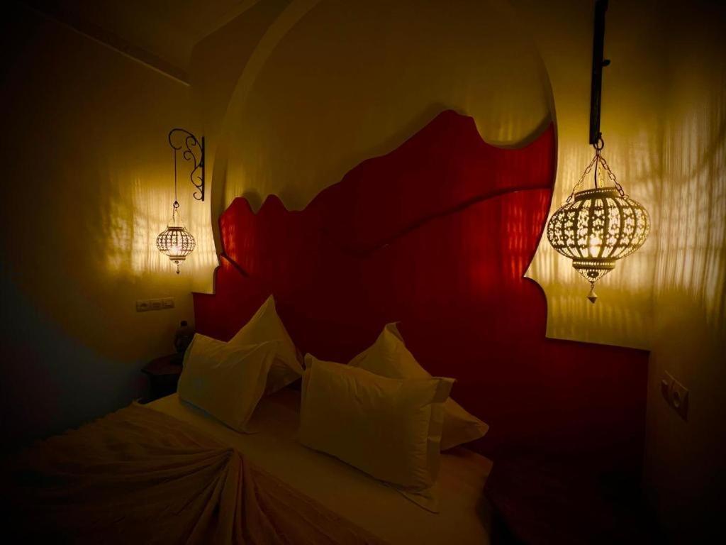 Riad New Moon