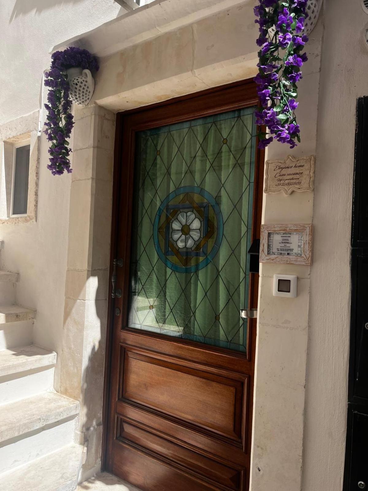 Elegance home