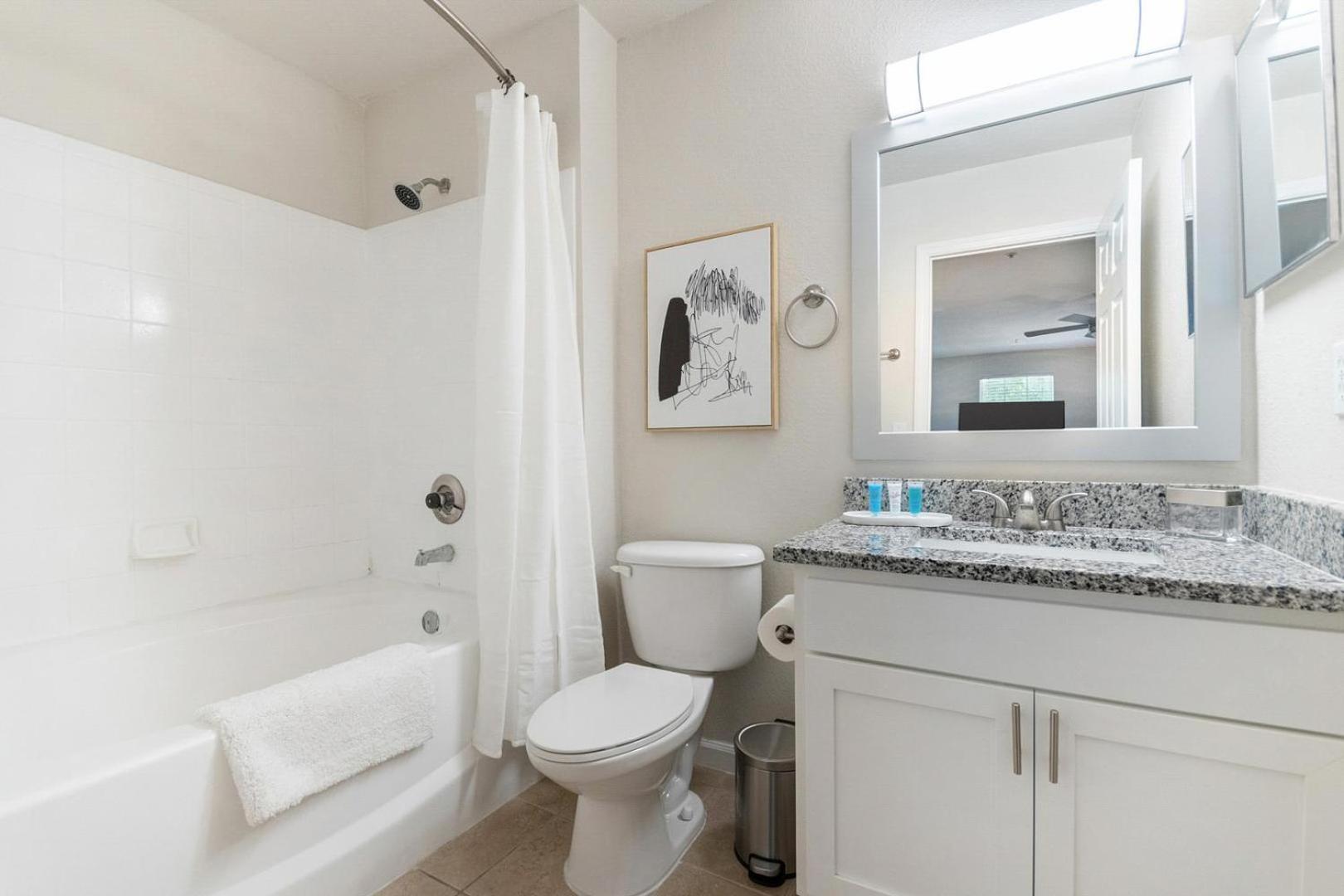 Landing Stunning 1BD Gym Pool