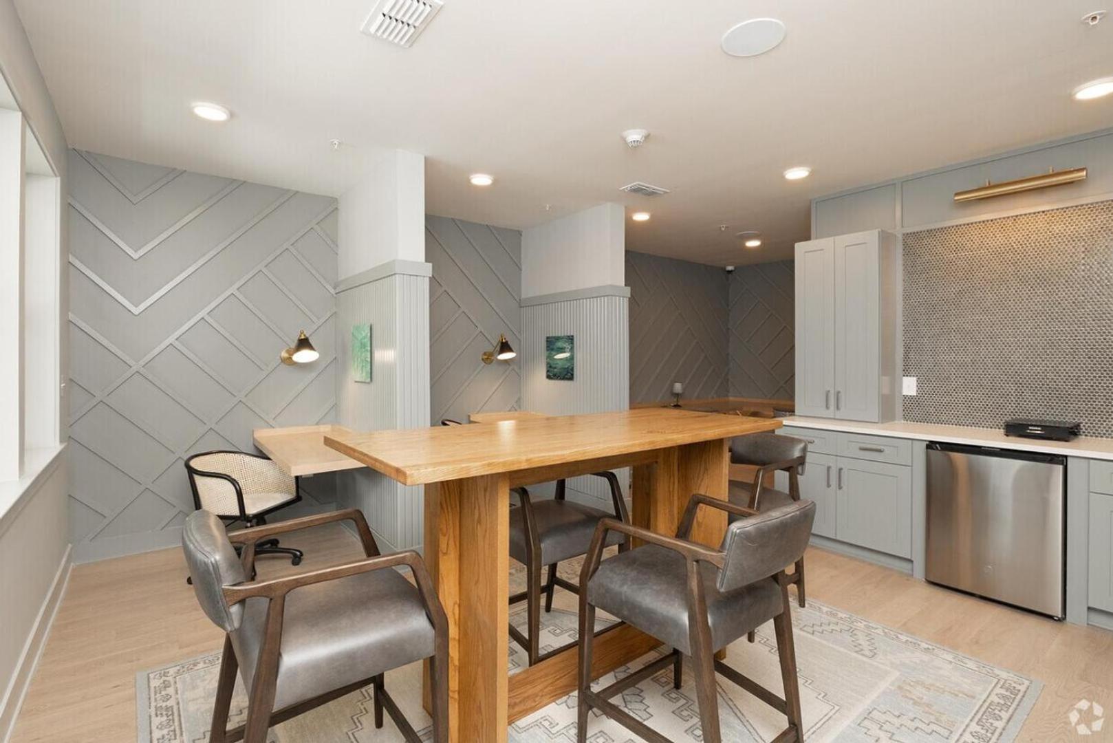 Landing Chic 1BD Gym Pool