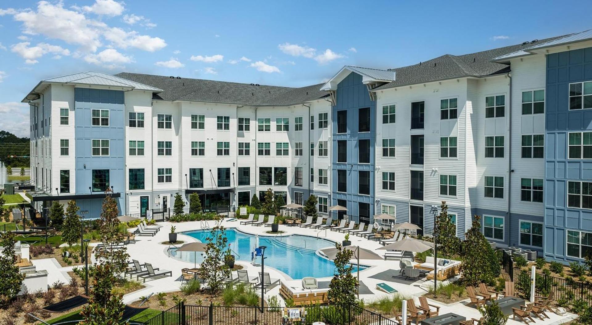 Landing Stunning 1BD Pool Clubhouse