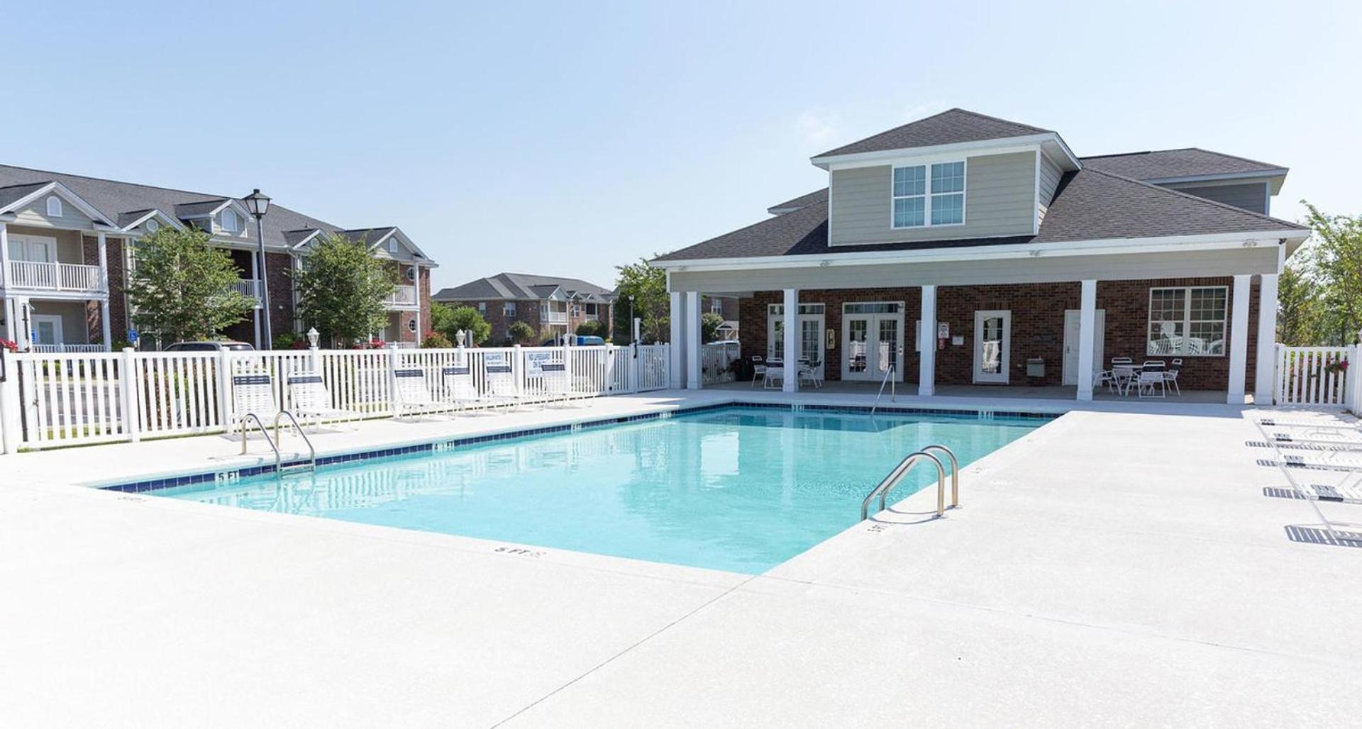 Landing Stunning 2BD Gym Clubhouse