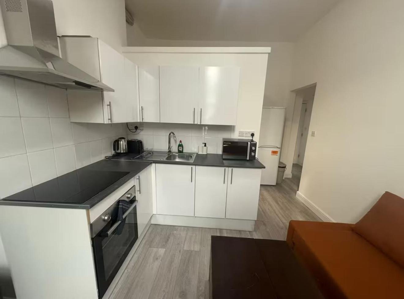 Spacious 2 Bedroom Flat In Heart of London!