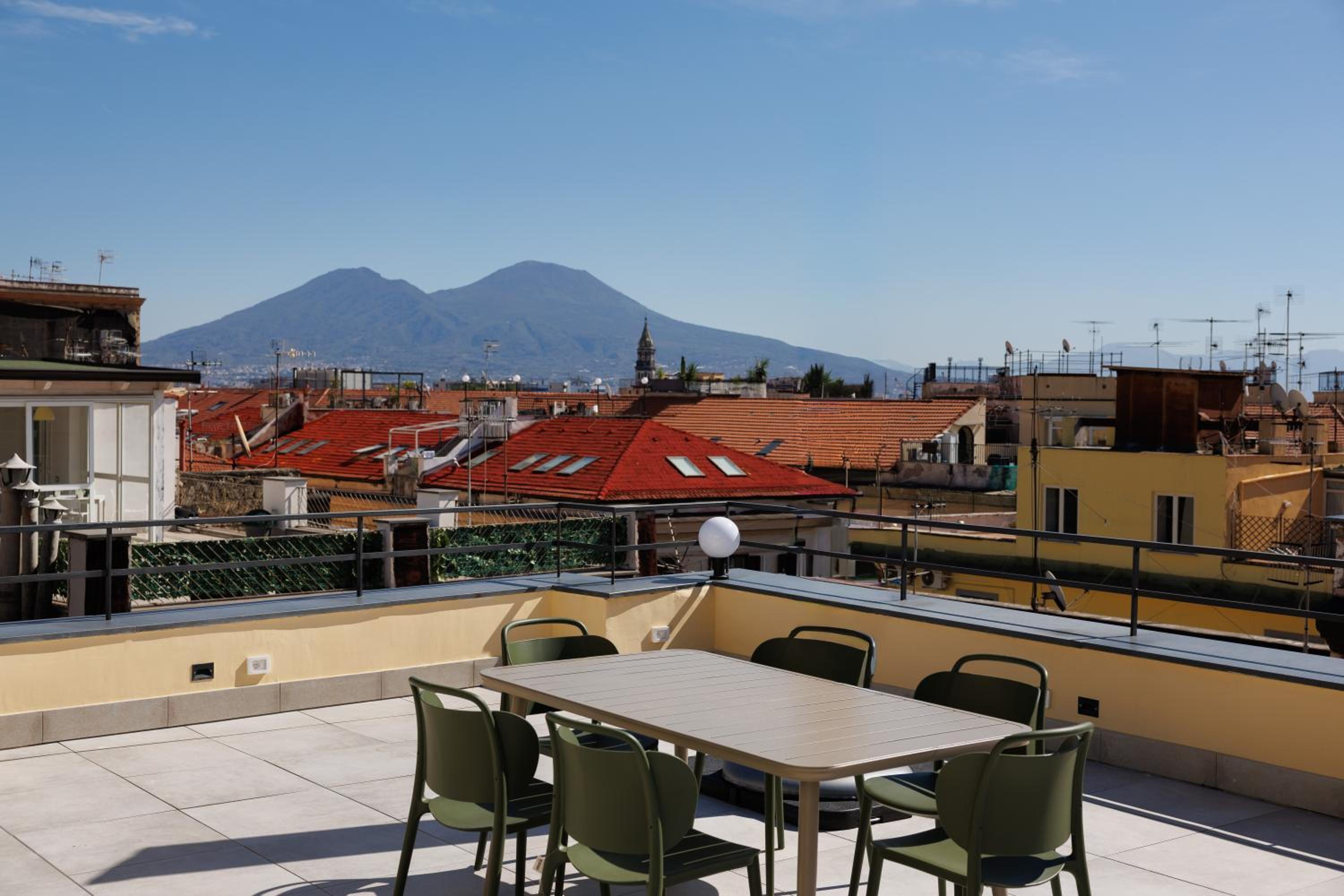 Exclusive Spaccanapoli Penthouse-Terrace with Lift By HouseinNaples