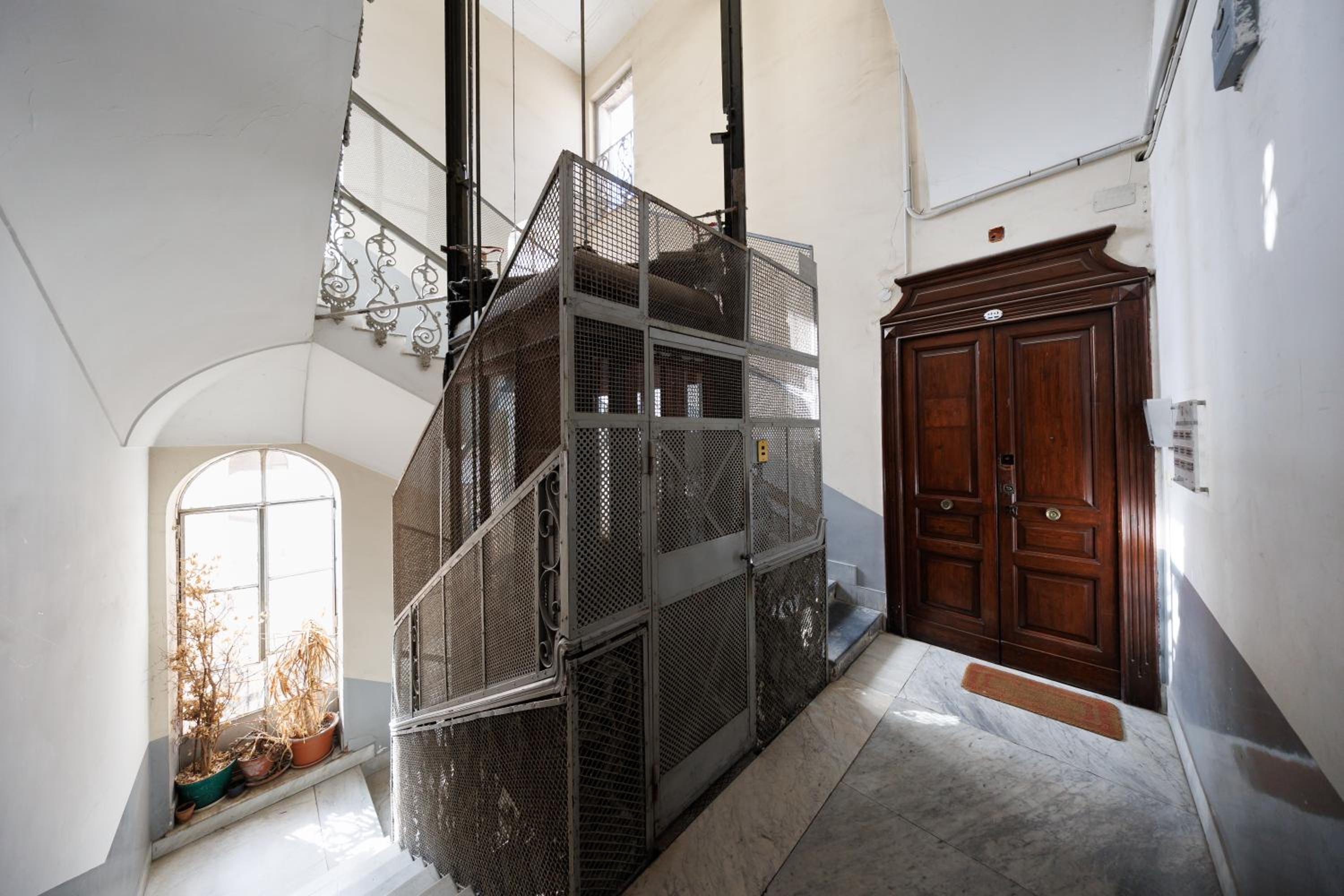 Exclusive Spaccanapoli Penthouse-Terrace with Lift By HouseinNaples