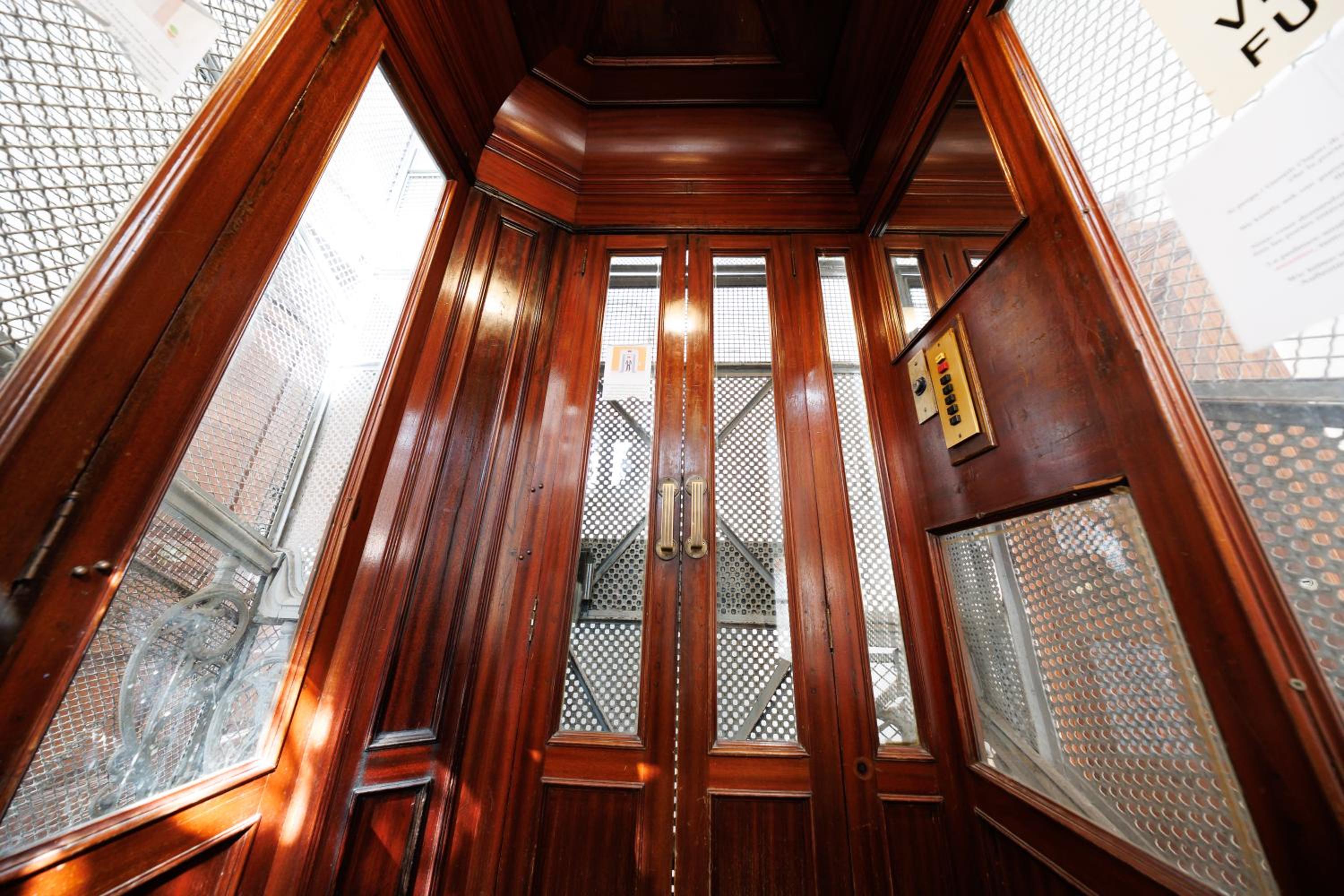 Exclusive Spaccanapoli Penthouse-Terrace with Lift By HouseinNaples