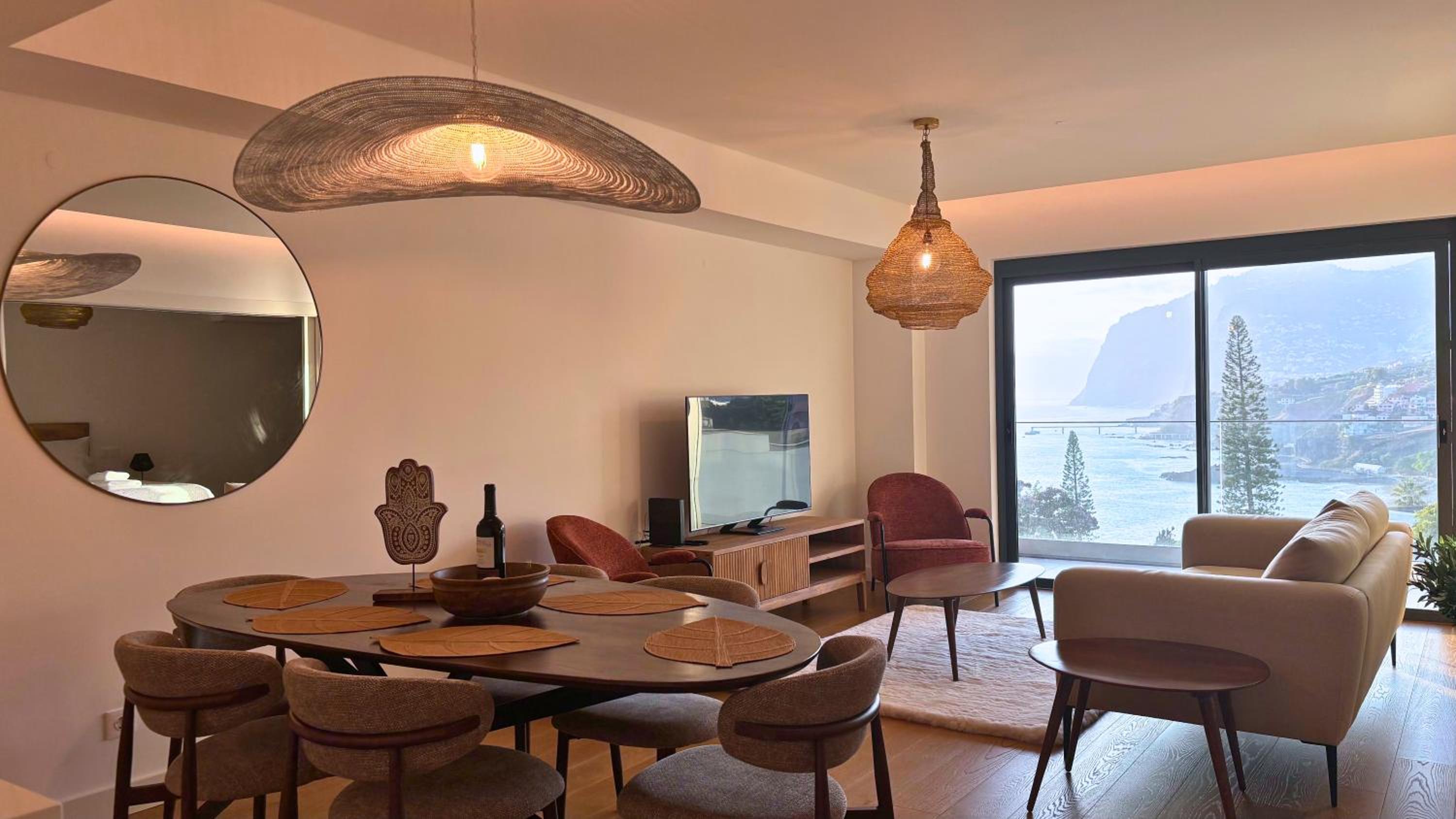 The Venus Apartment By Sam Houses