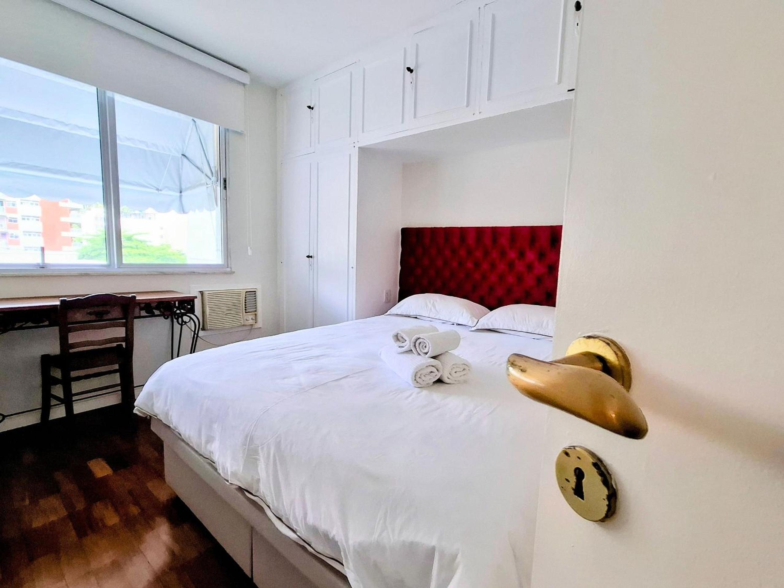 Copacabana: Family, beach and comfort | 6 Guests