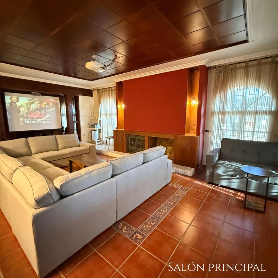 Villa La Piedra
